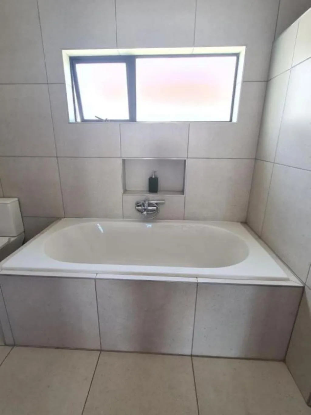 Bathroom in Karoo Retreat- Self Catering Villas and Guest House