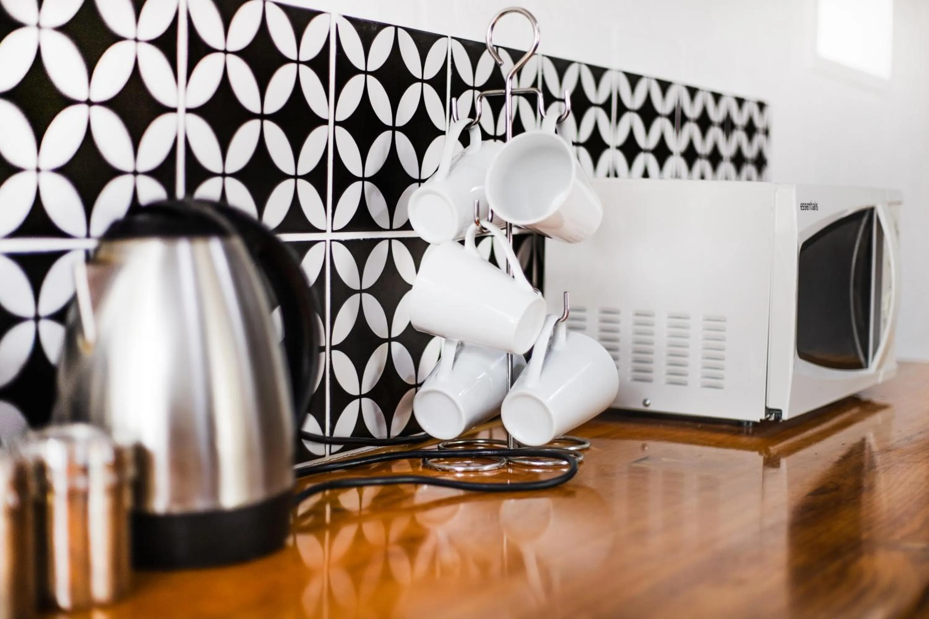 Coffee/tea facilities in Karoo Retreat- Self Catering Villas and Guest House