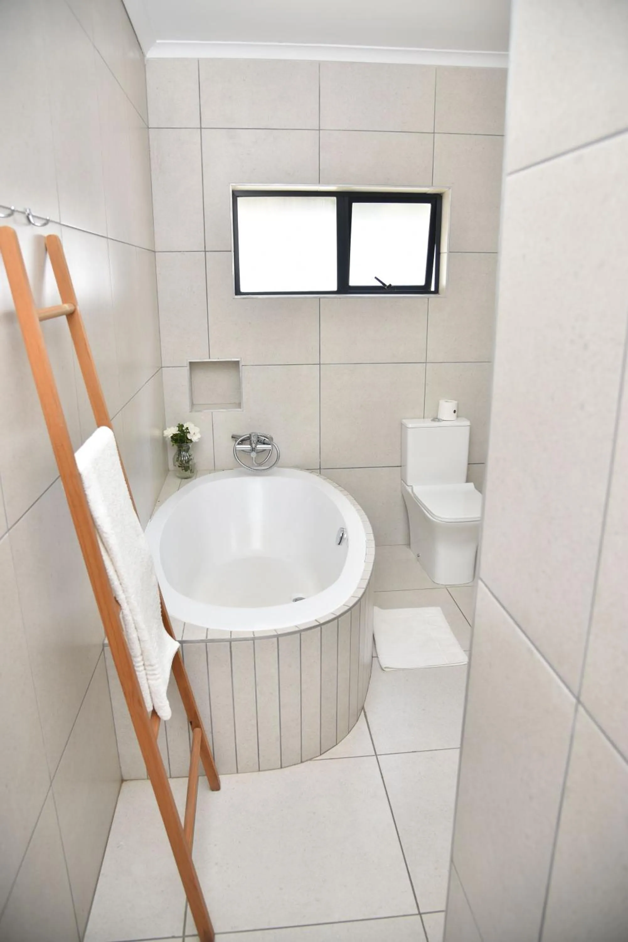 Toilet in Karoo Retreat- Self Catering Villas and Guest House