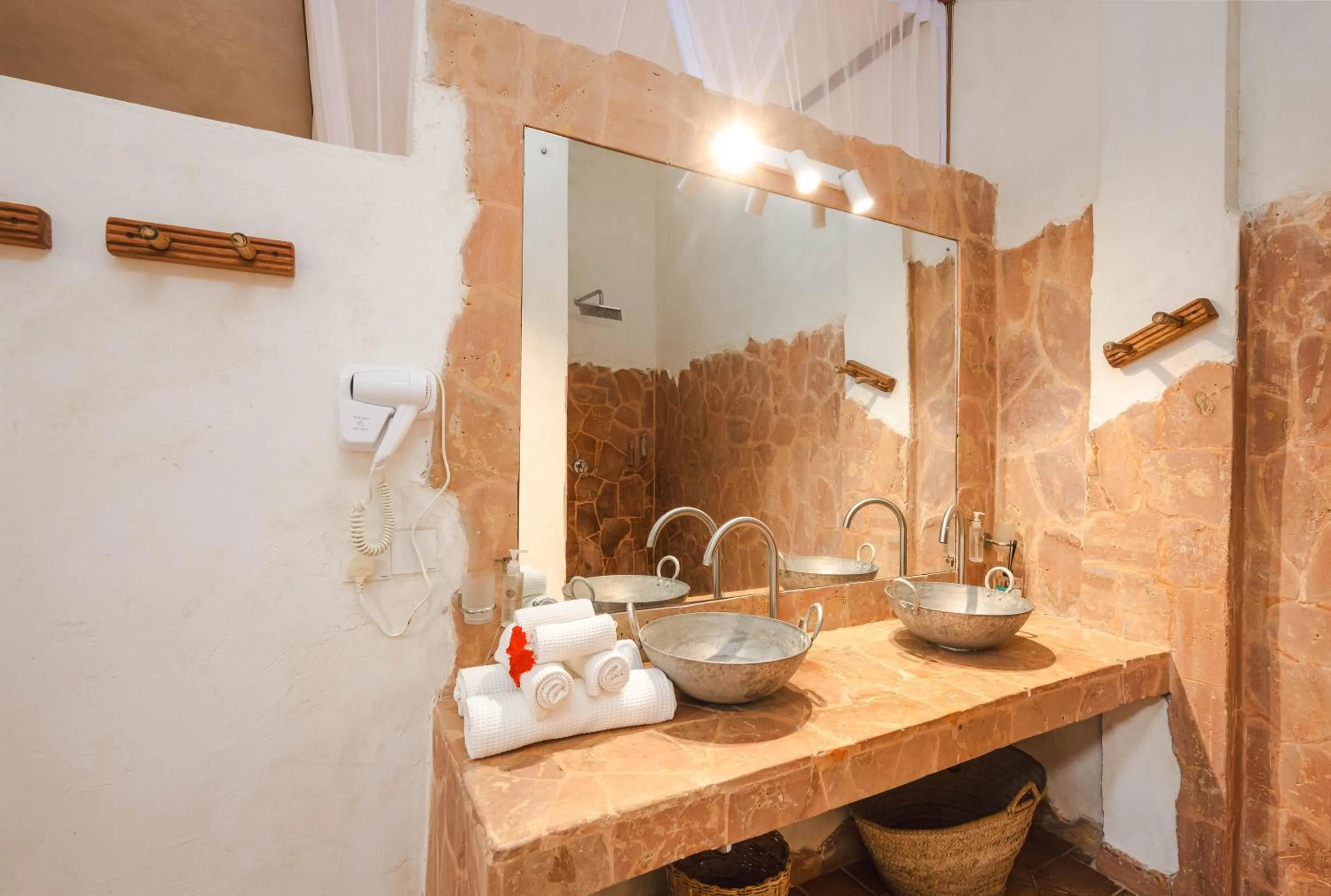 Bathroom in Mvuvi Boutique Resort