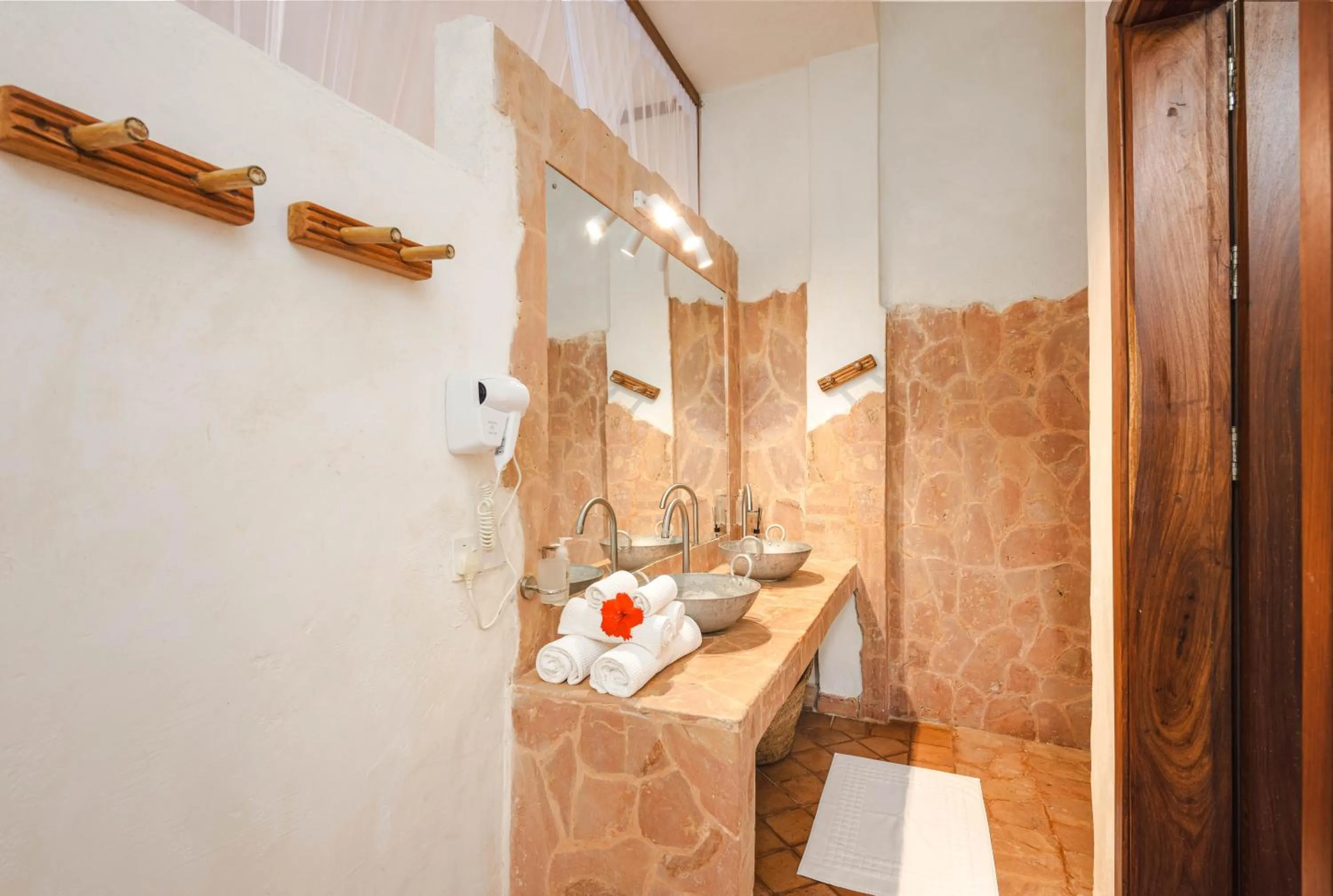 Bathroom in Mvuvi Boutique Resort