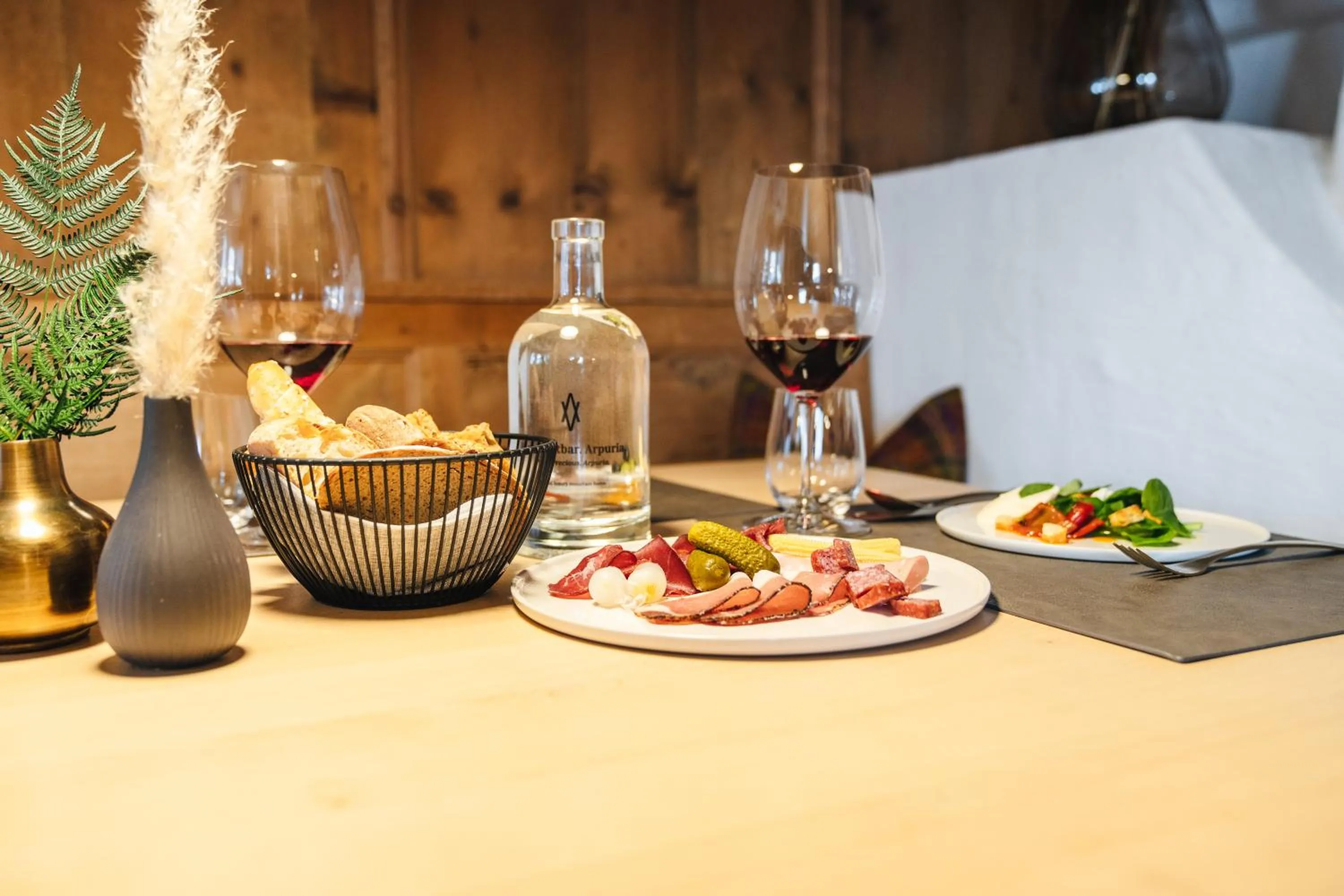 Restaurant/places to eat in ARPURIA l 4 Star Superior l Adults Only