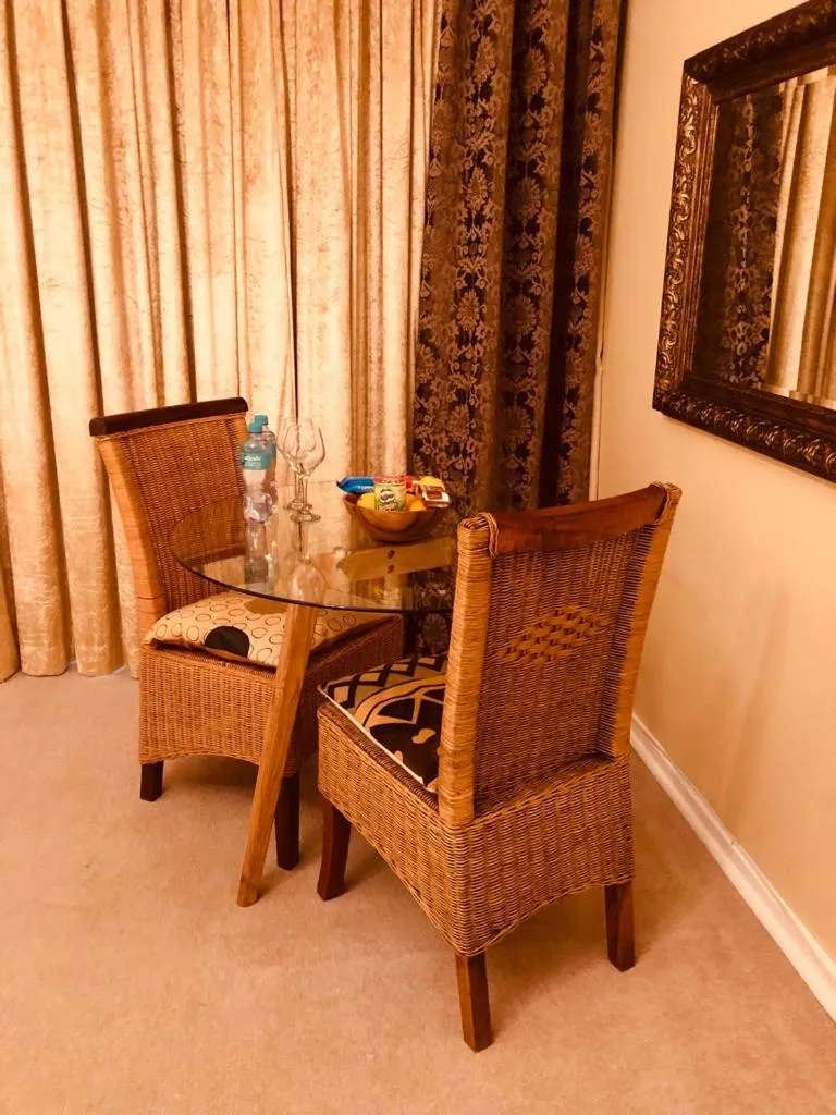 Seating area in 27A on Angus