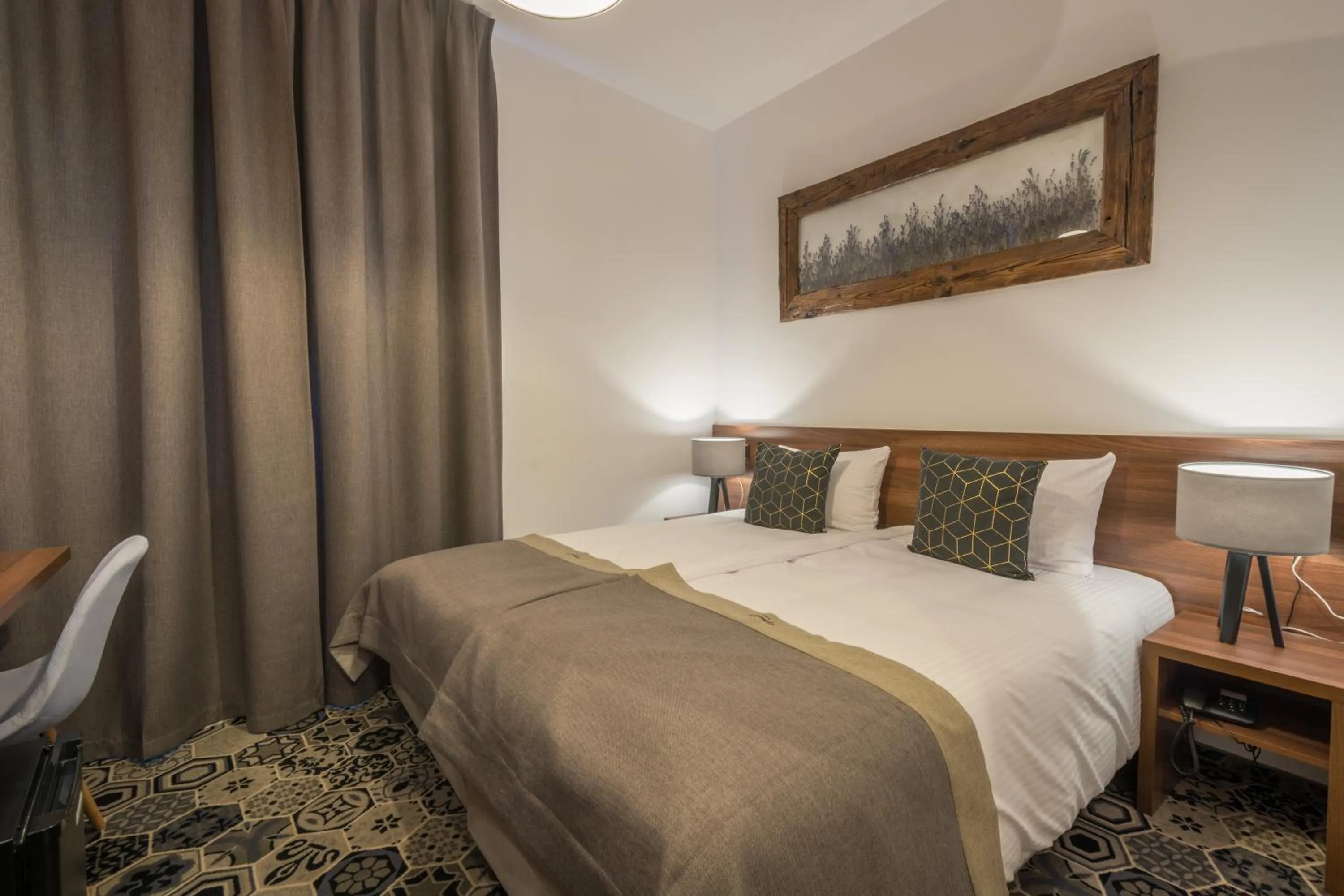 Bed in Hotel Lavender