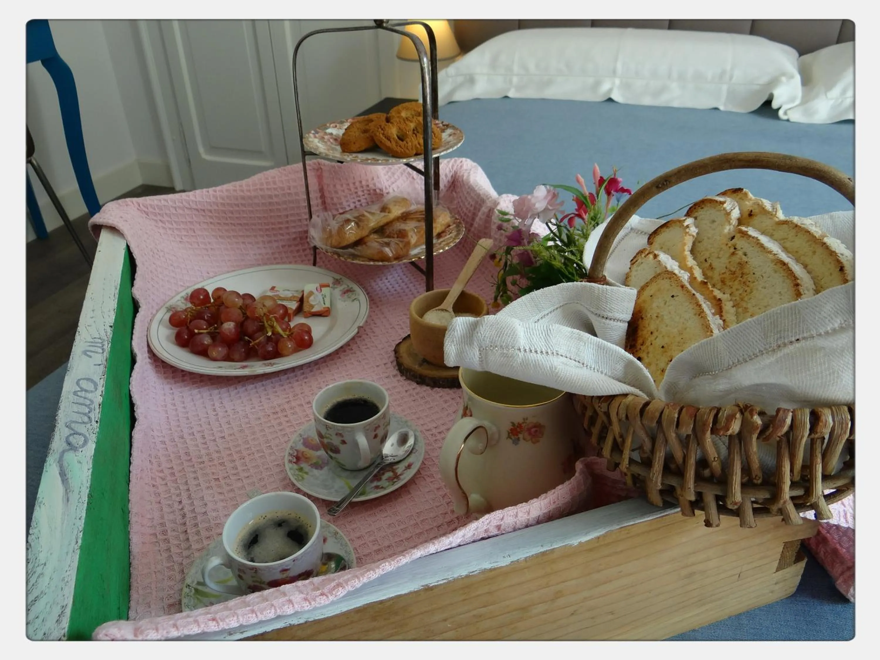 Food and drinks in FRich B&B