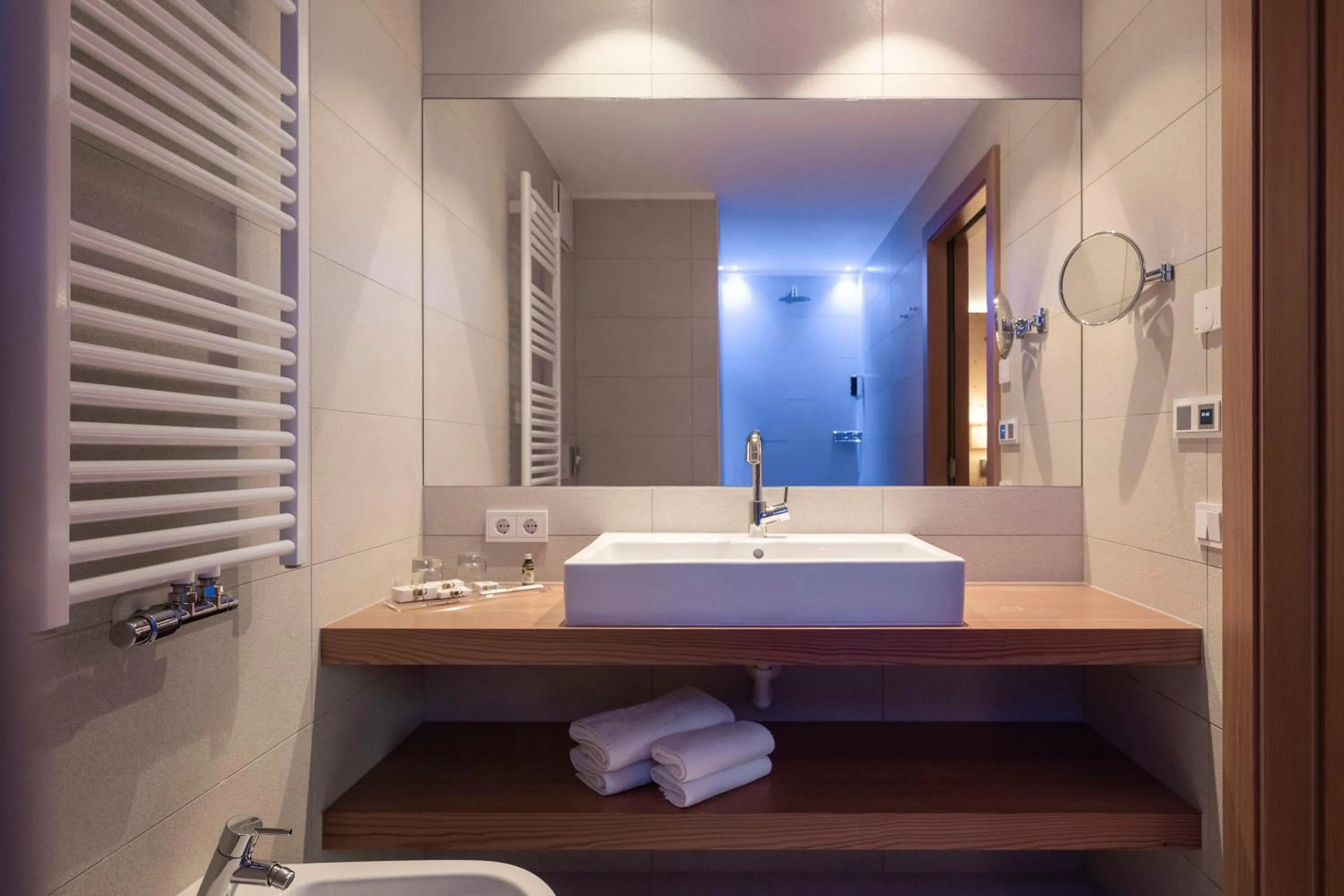 Photo of the whole room in Dolomites Nature Hotel Vigilerhof