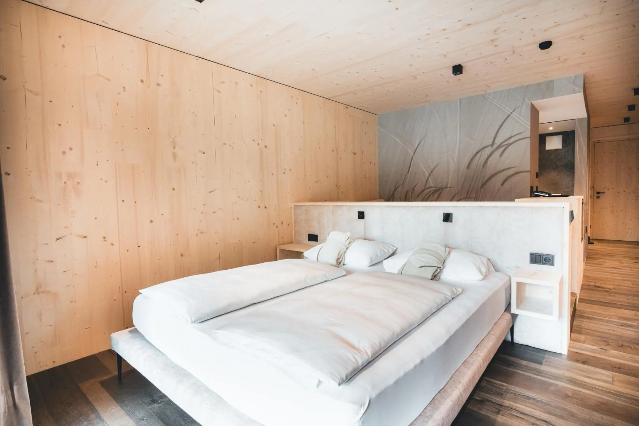 Photo of the whole room, Bed in Dolomites Nature Hotel Vigilerhof