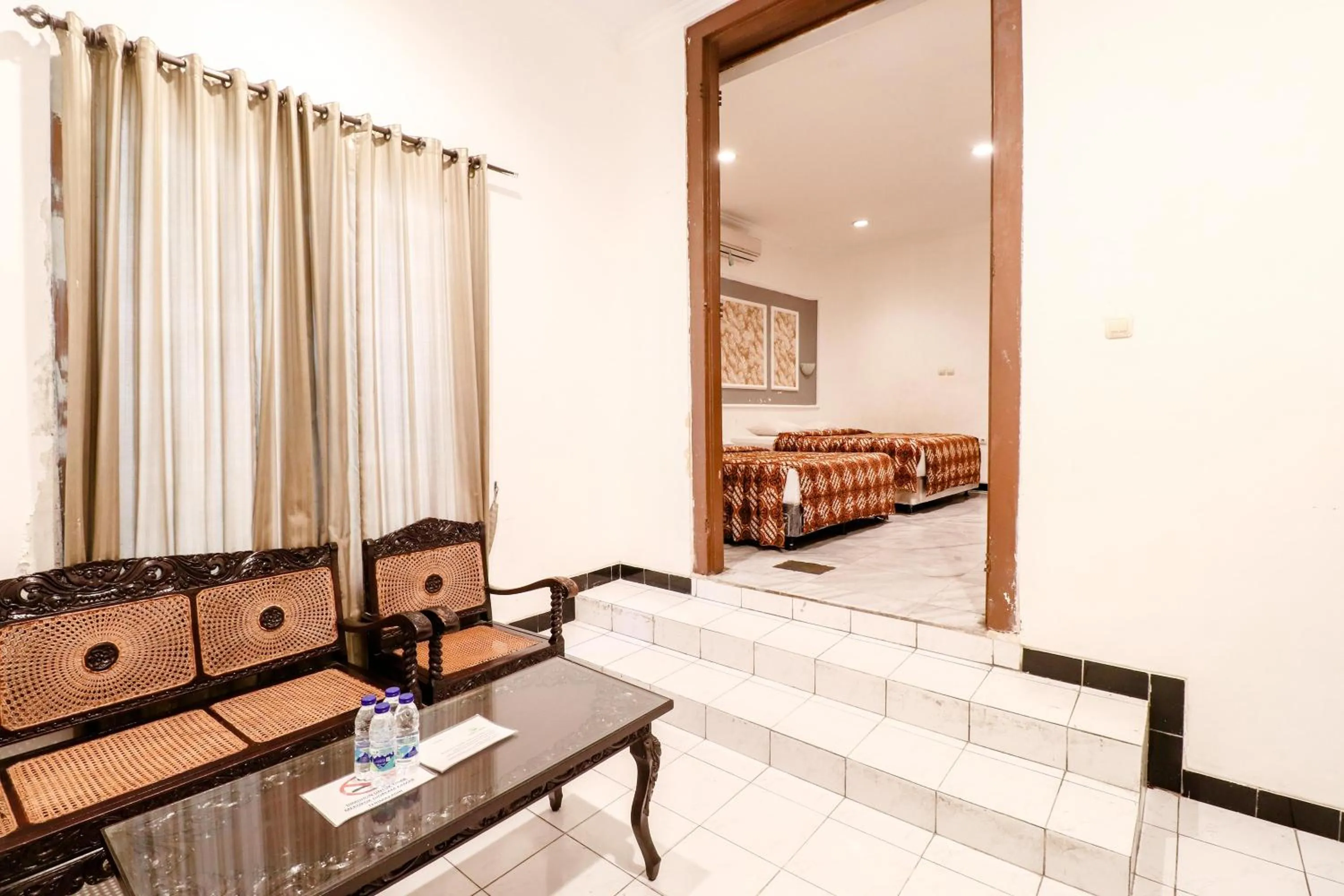 Bed in Hotel Limaran 1