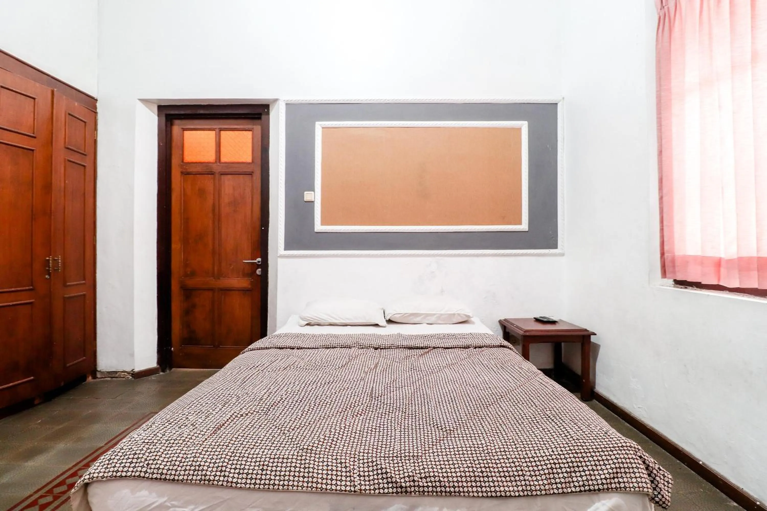 Bed in Hotel Limaran 1