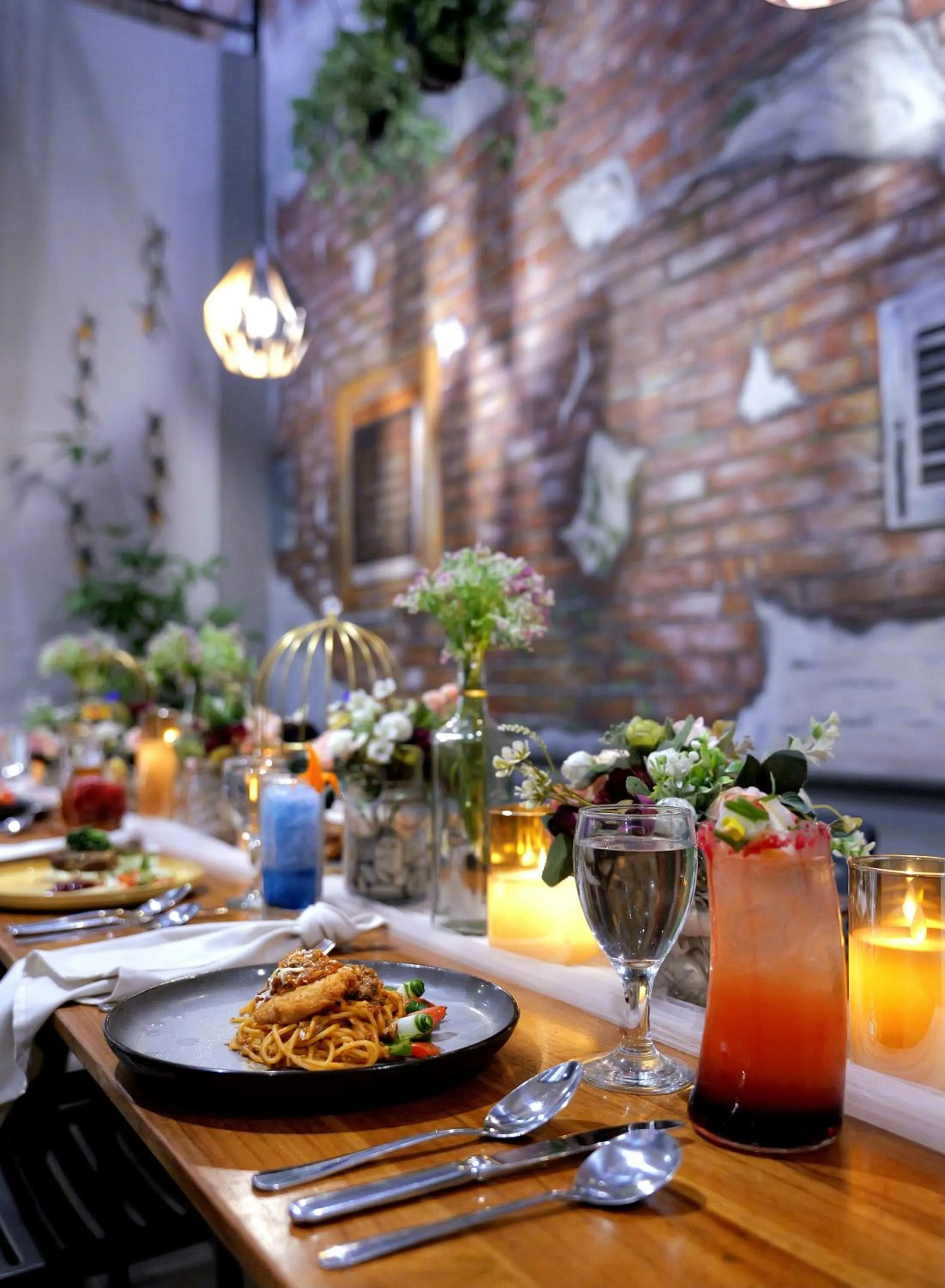 Food and drinks in Hotel Sriti Magelang