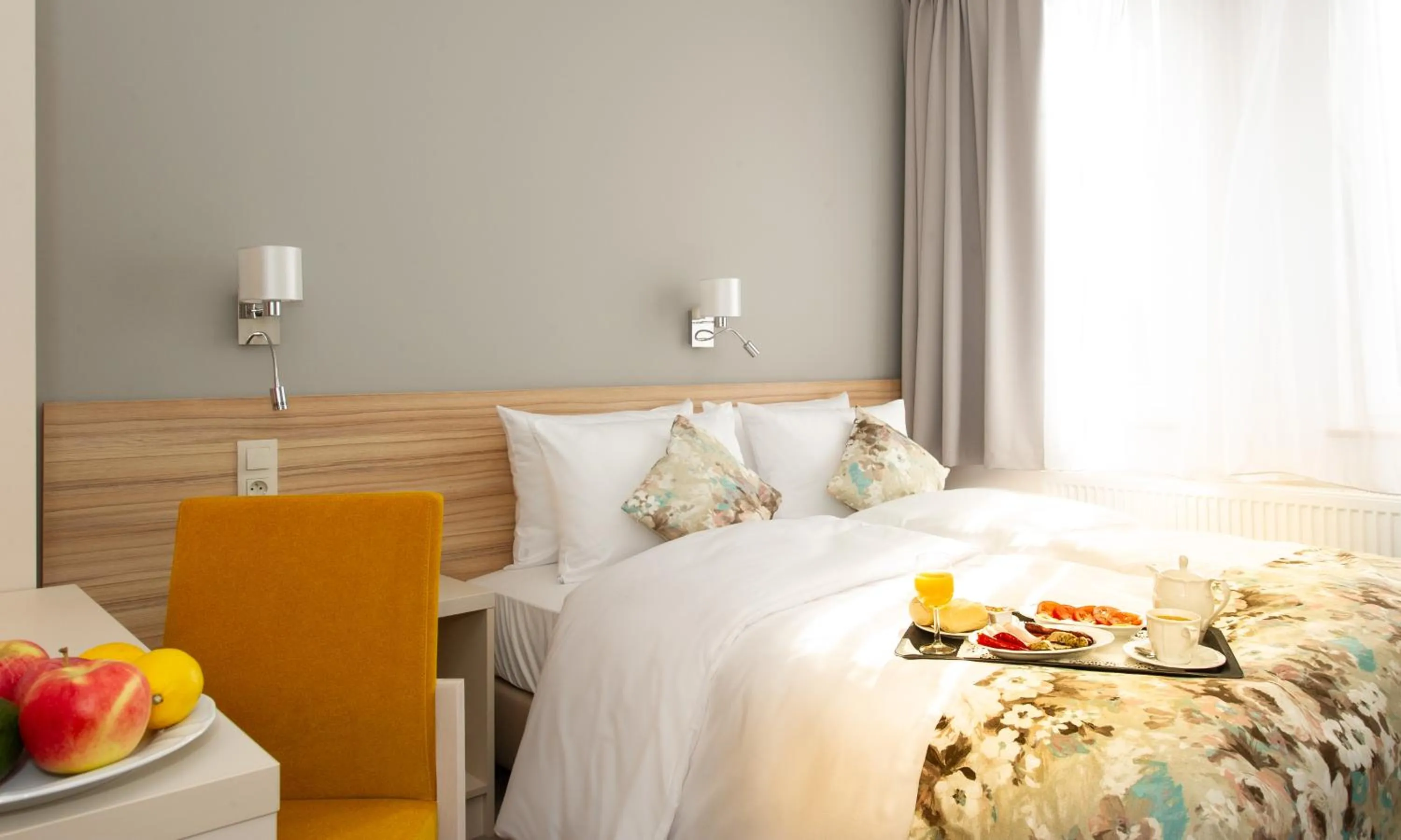 Bed in Poznań West Hotel - Airport