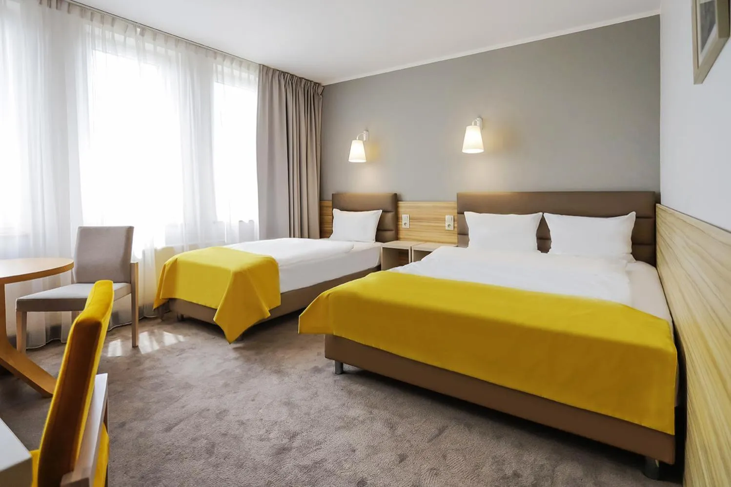 Bed in Poznań West Hotel - Airport