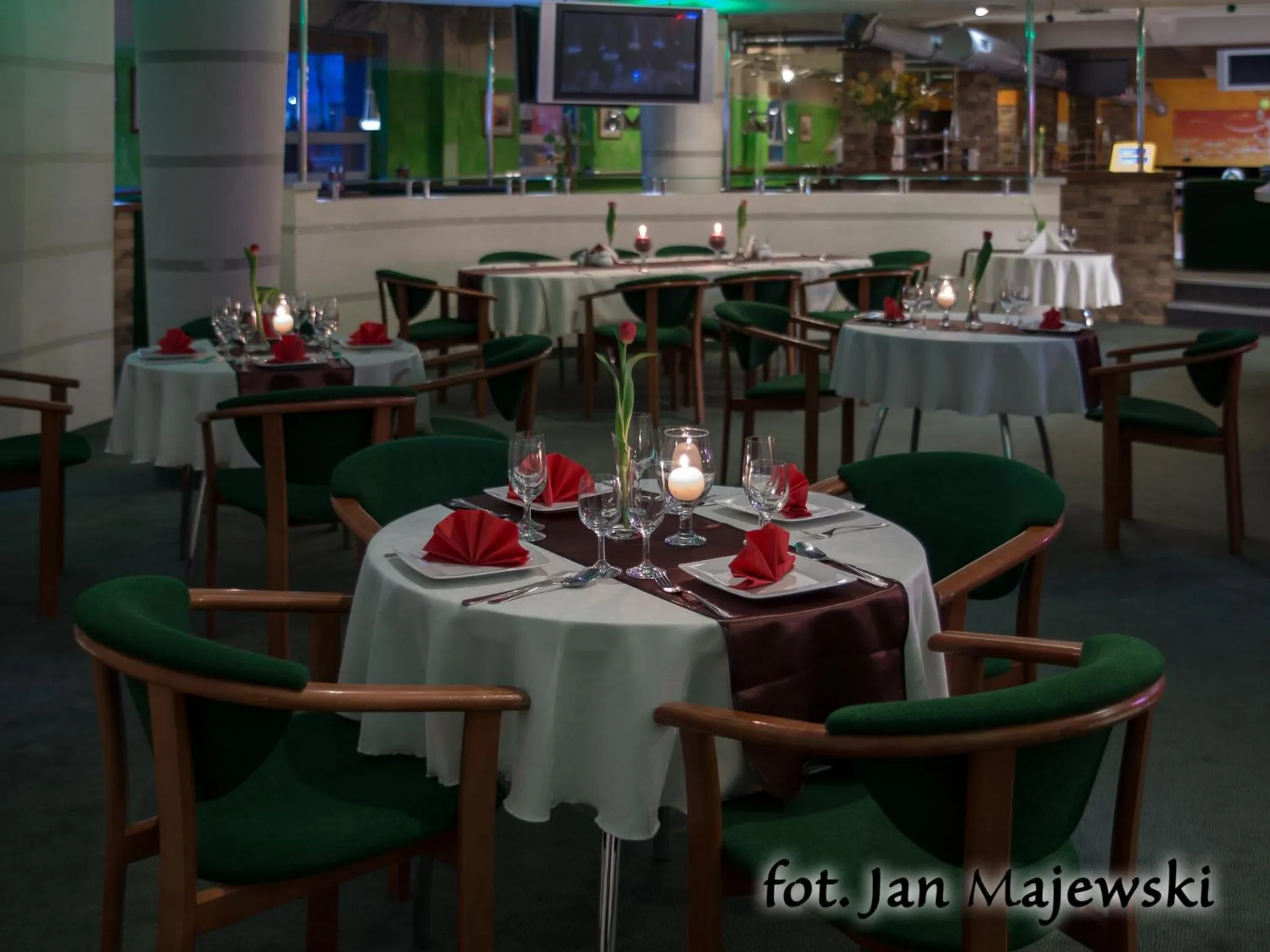 Restaurant/places to eat in Majewski Hotel & SPA