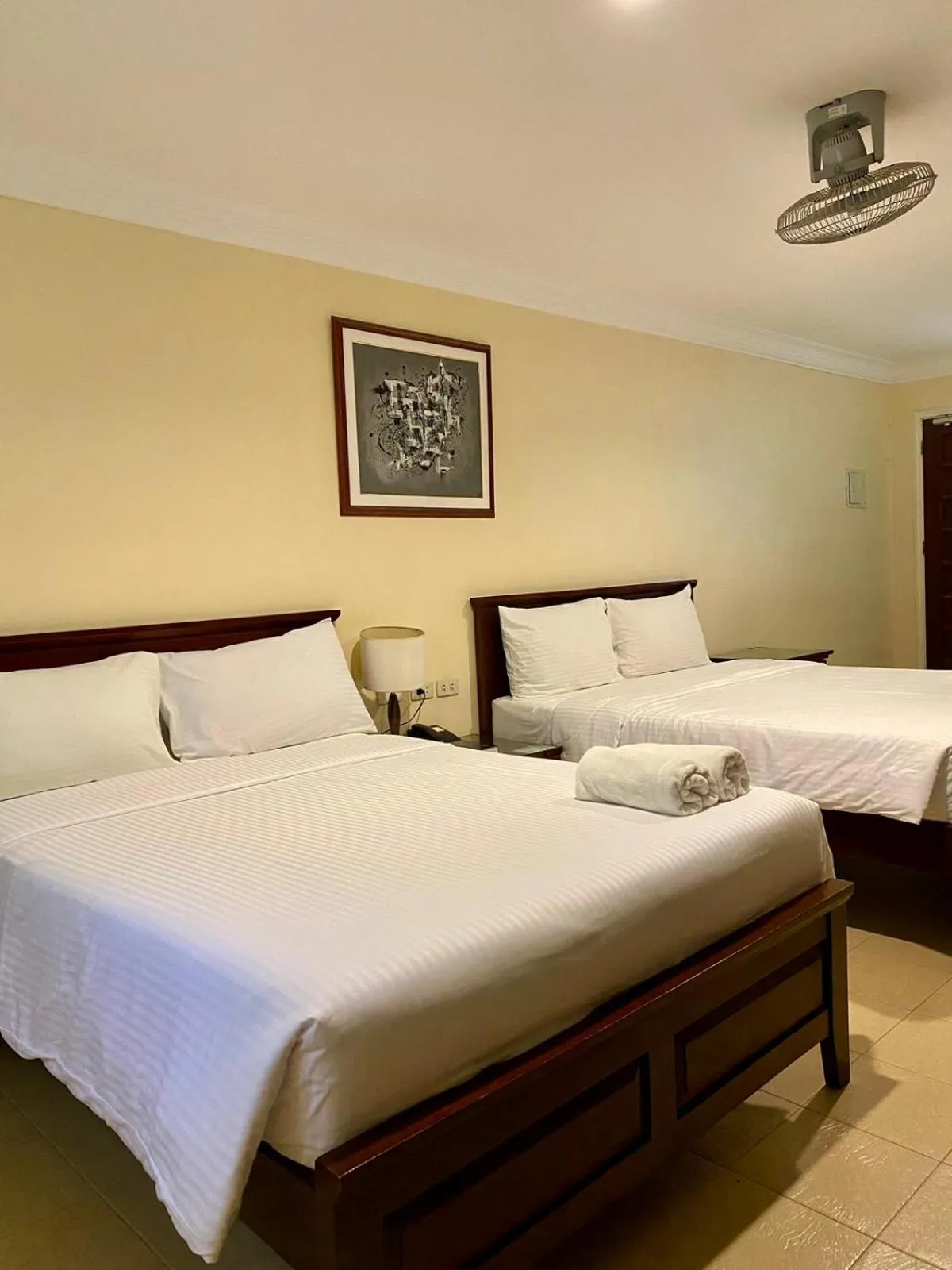 Bed in Panglao Regents Park Resort