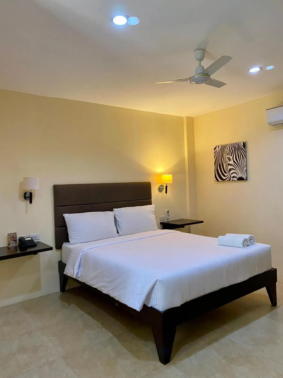 Bed in Panglao Regents Park Resort