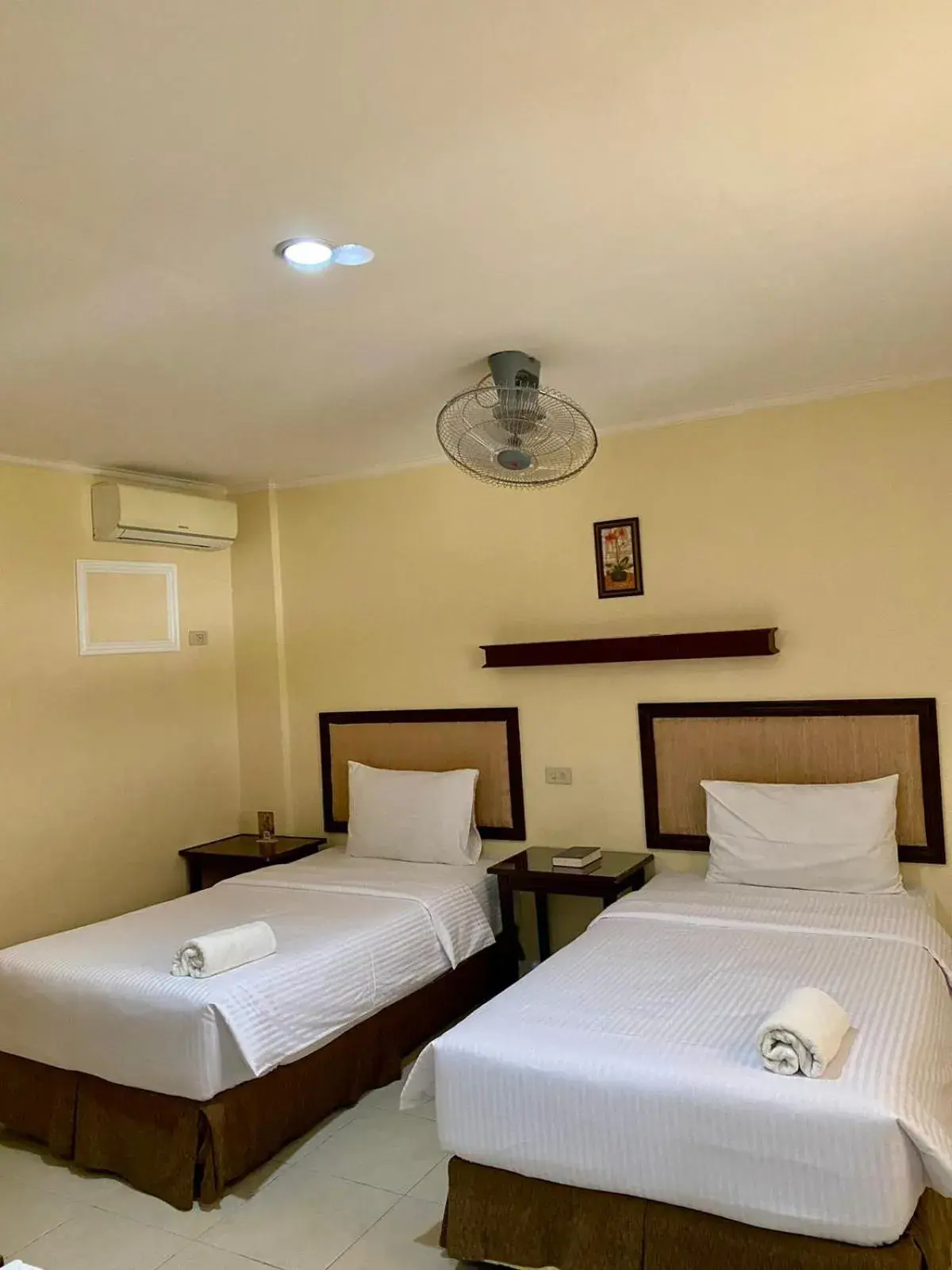 Standard Twin Room (West Wing) in Panglao Regents Park Resort Standard Twin Room (West Wing) in Panglao Regents Park Resort