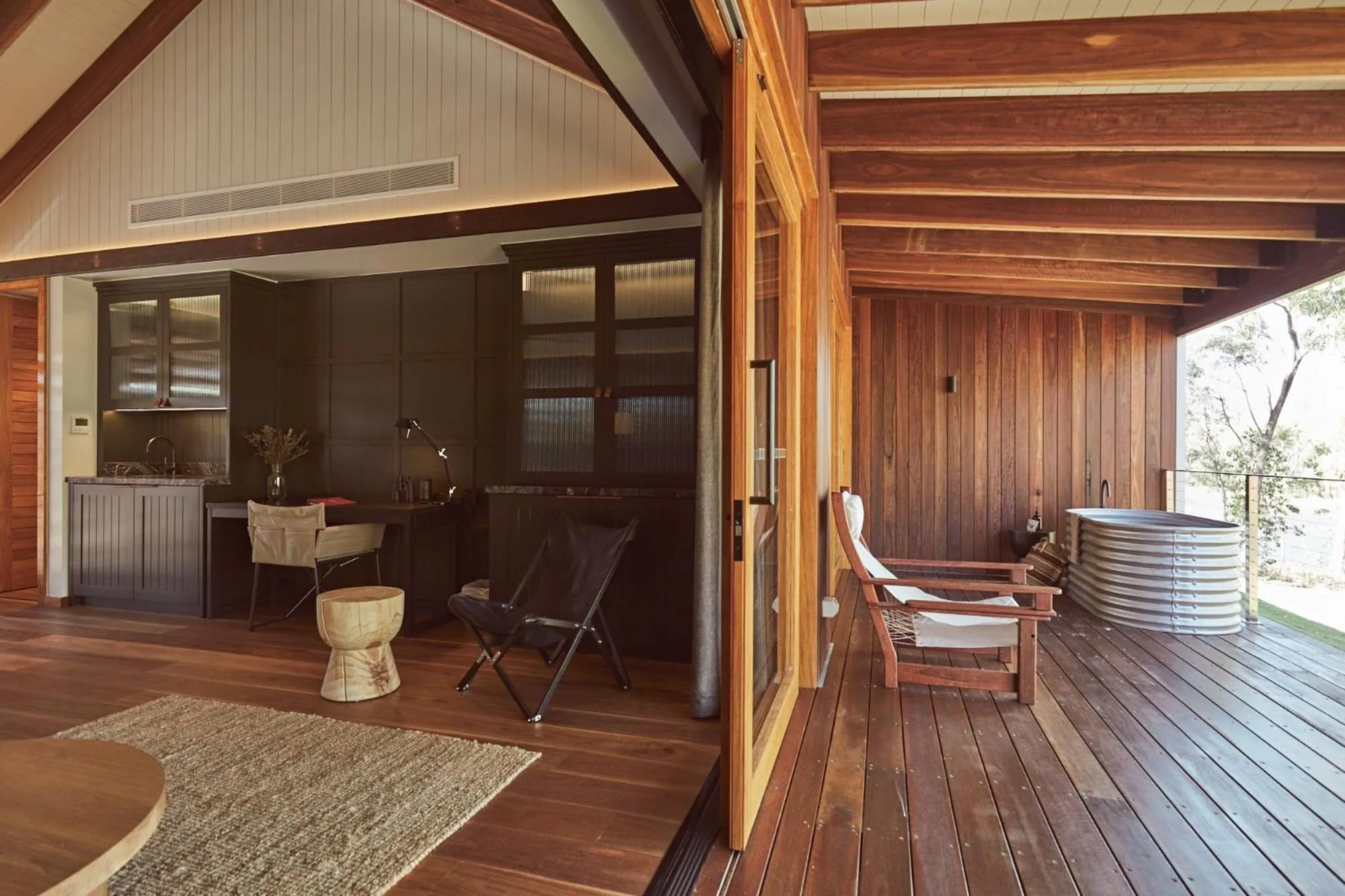 Balcony/Terrace in Mt Mulligan Lodge