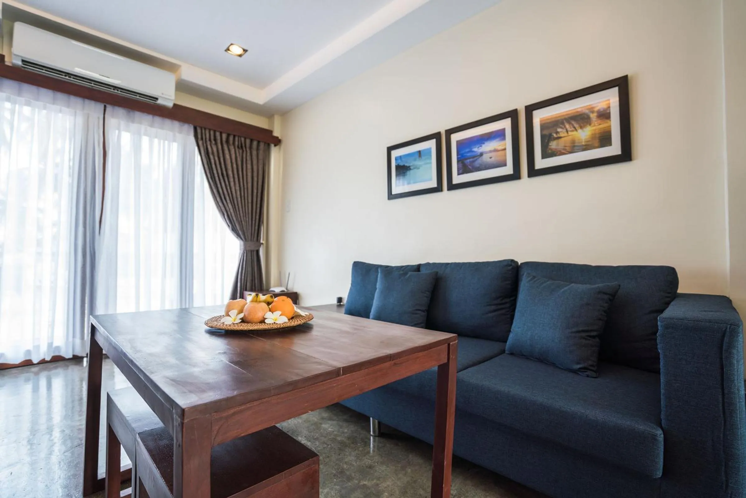 Living room in Retreat Siargao Resort