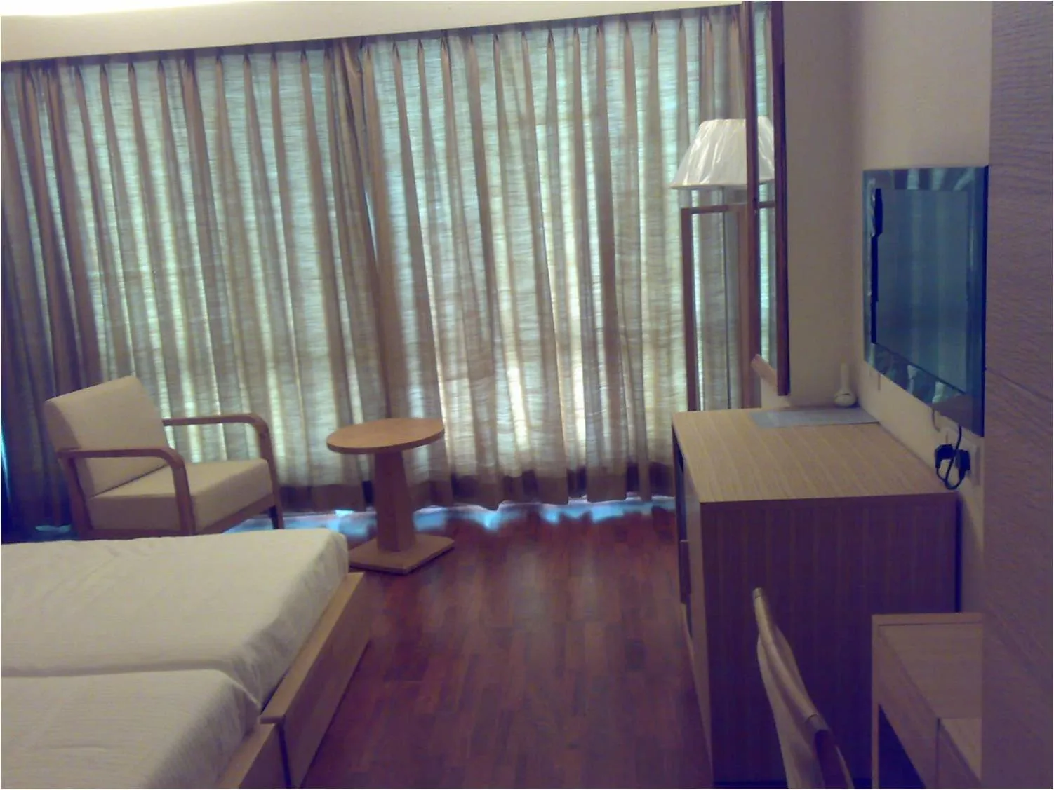 TV and multimedia, Bed in Inventree hotels & Resort