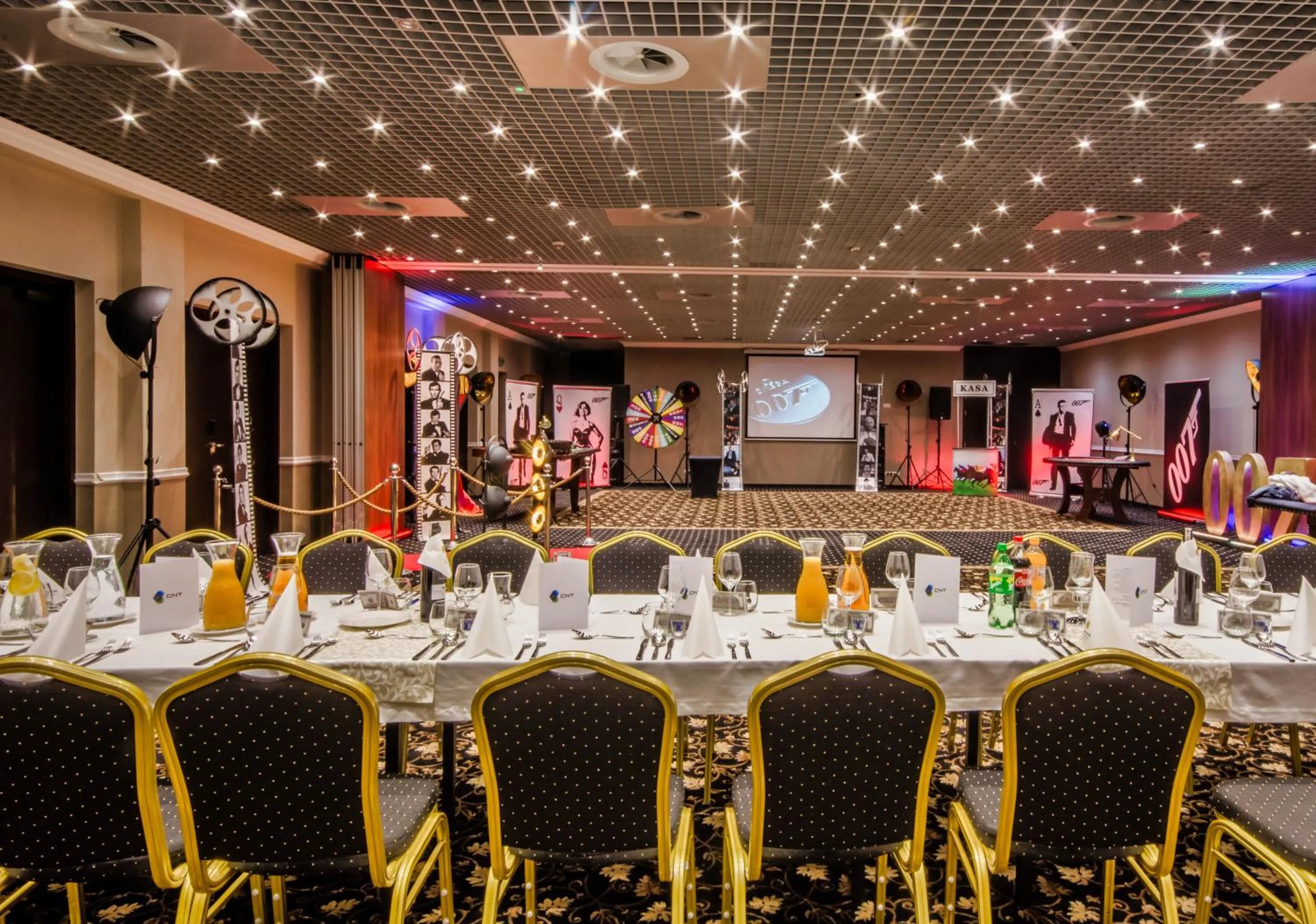 Evening entertainment in Hotel Czarny Potok Resort SPA & Conference