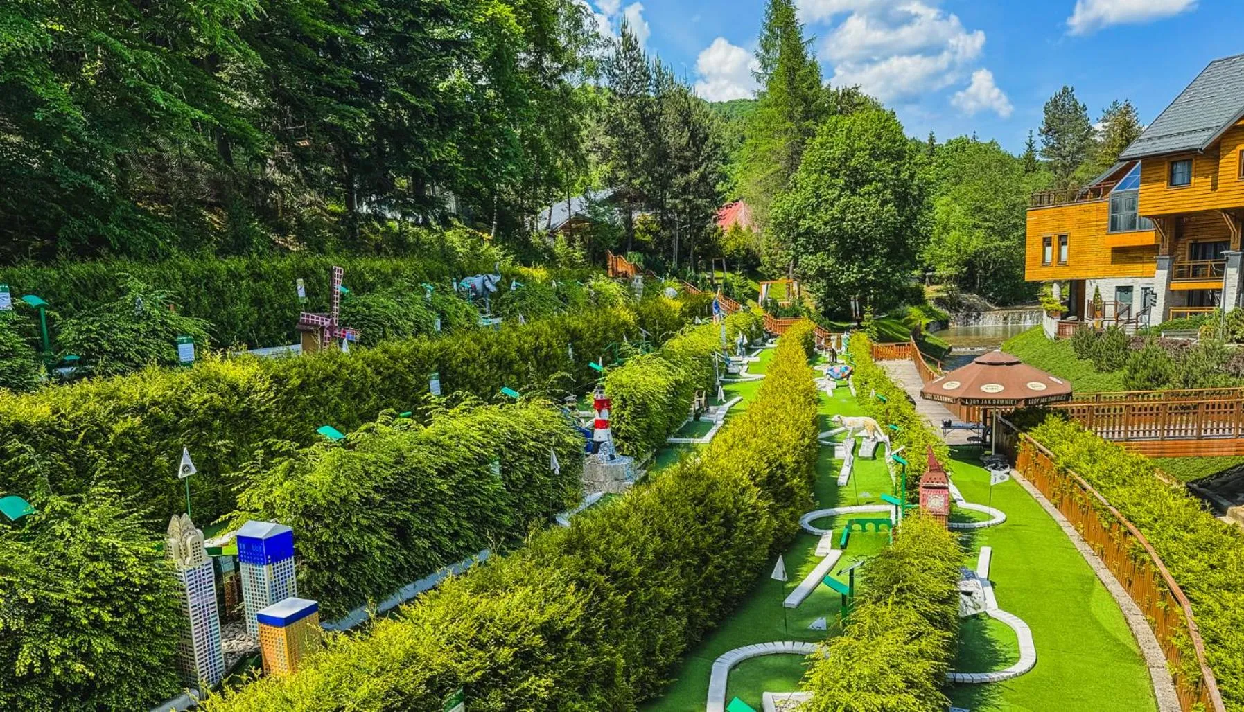 Minigolf in Hotel Czarny Potok Resort SPA & Conference