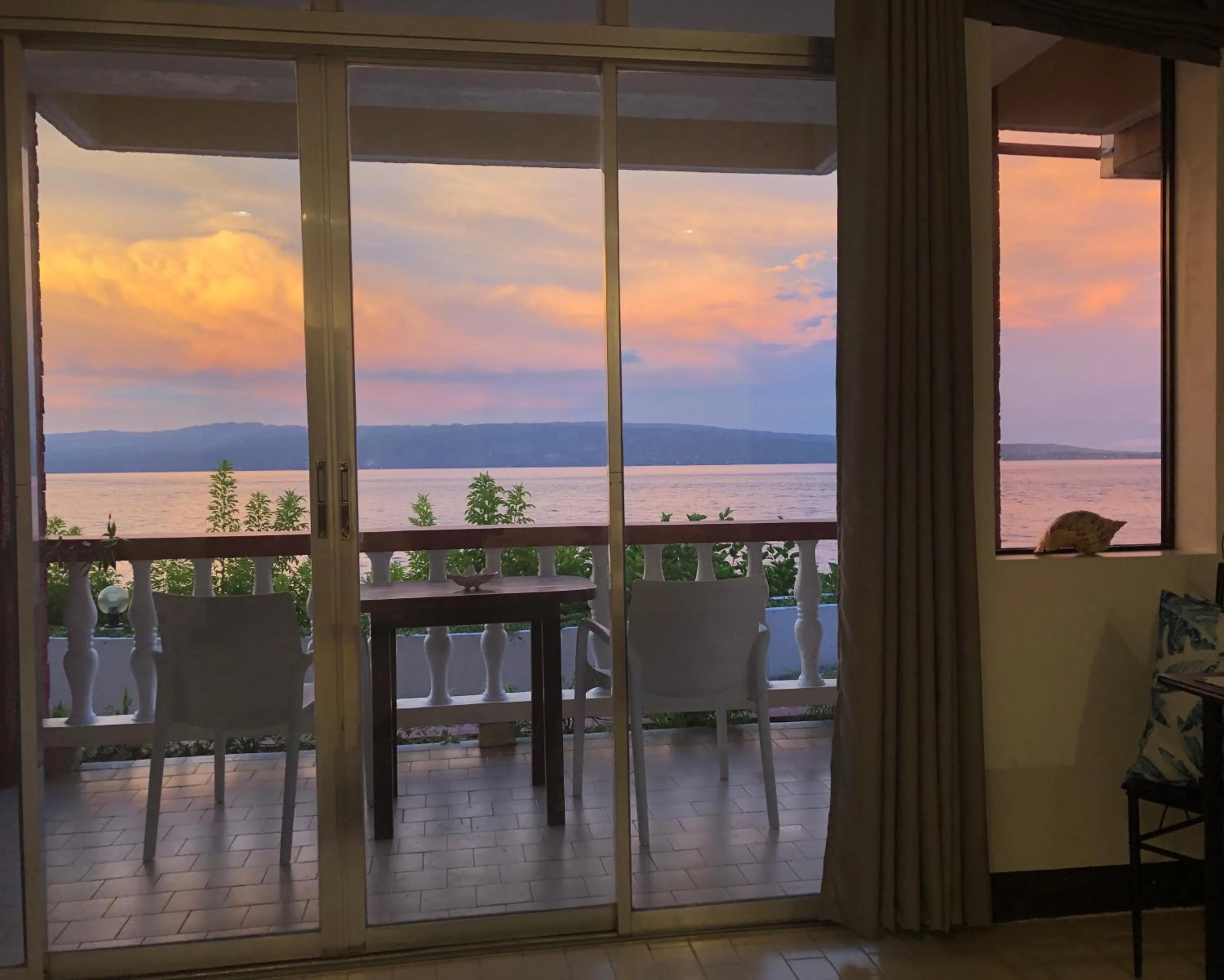 Natural landscape in Wuthering Heights Bed & Breakfast by the Sea