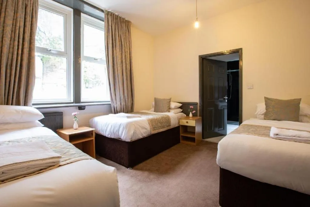 Bed in Grainger House Hotel