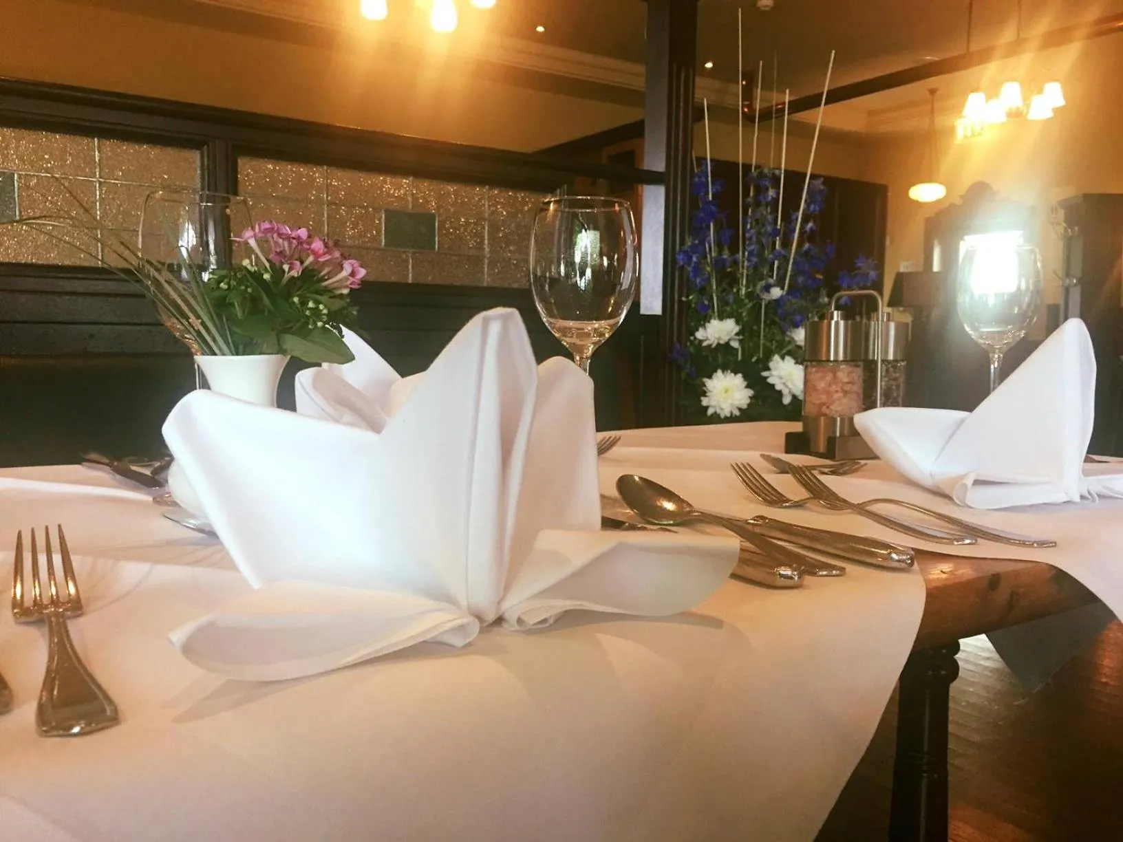 Restaurant/places to eat in Hotel Villa Heine Wellness & Spa