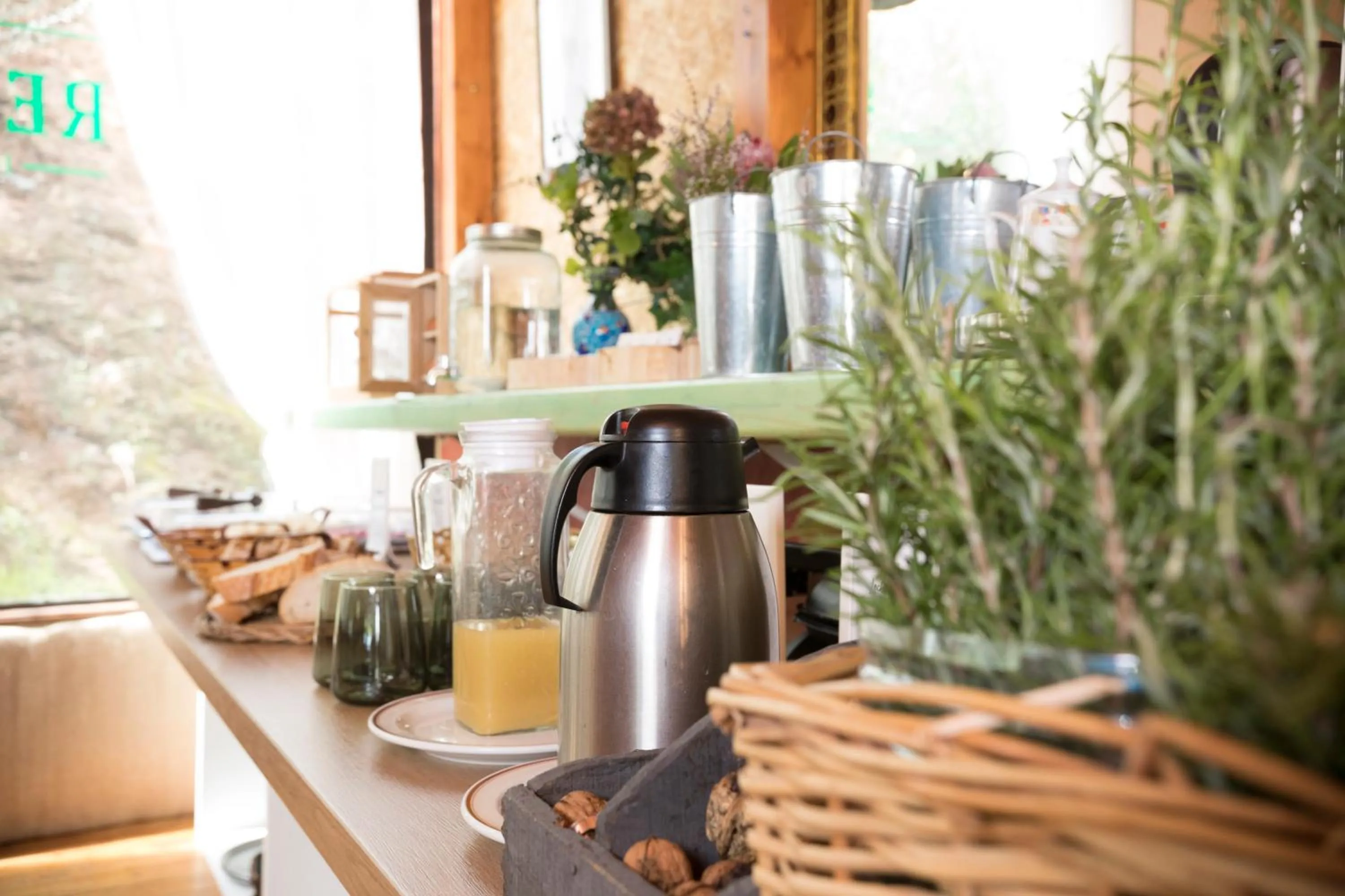 Food and drinks in Hotel Rural El Refugio - Solo Adultos