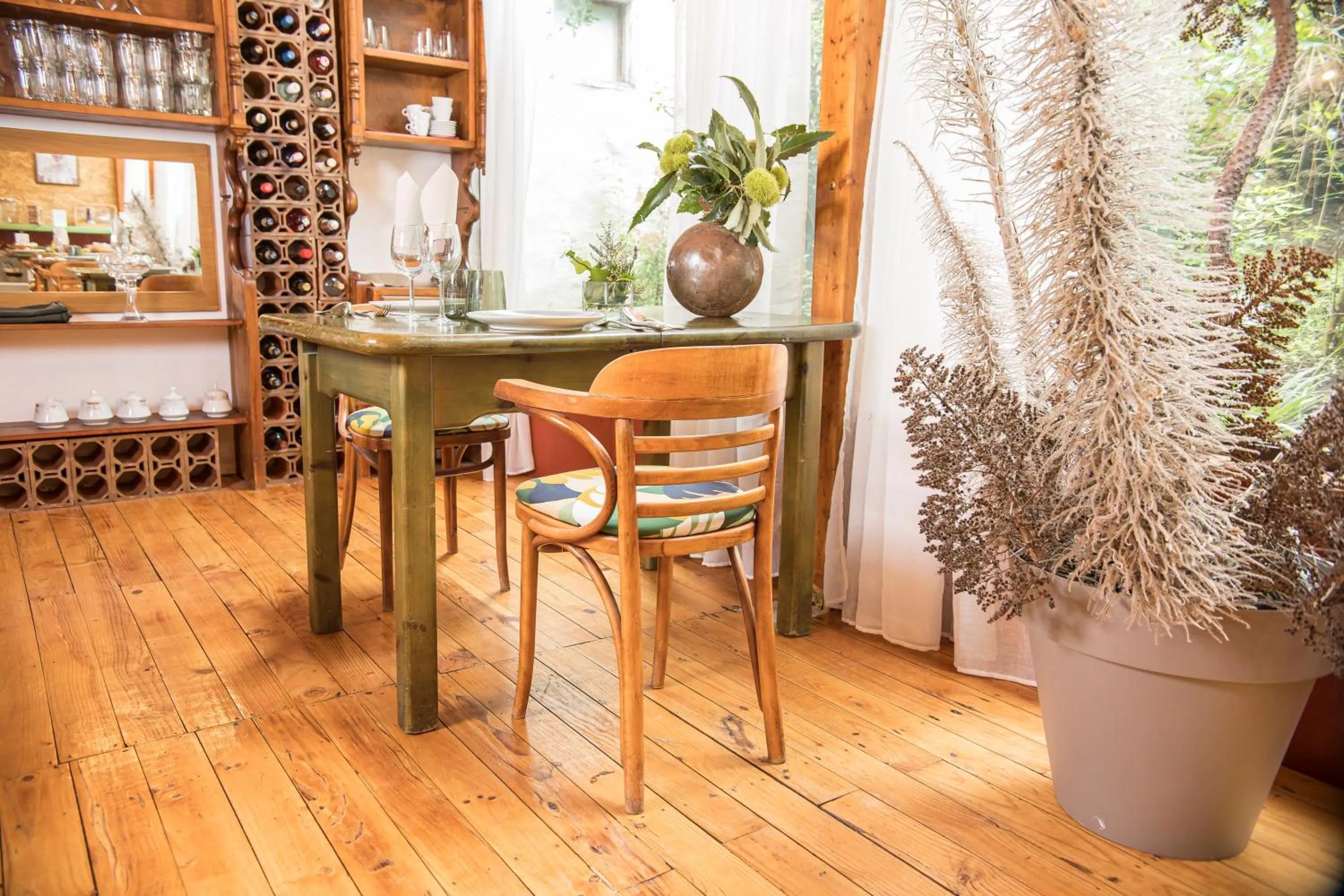 Restaurant/places to eat in Hotel Rural El Refugio - Solo Adultos