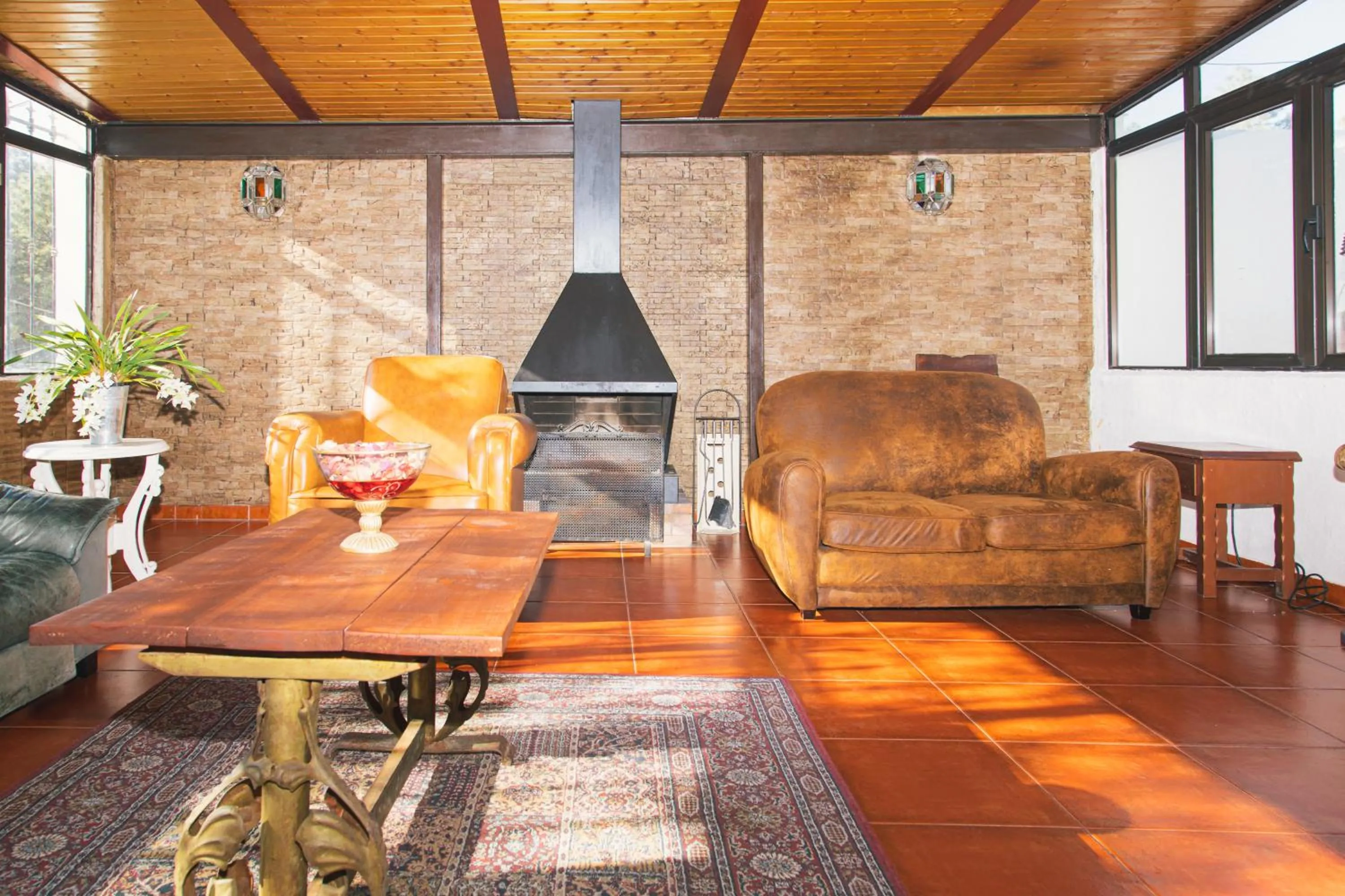 Living room in Hotel Rural El Refugio - Solo Adultos