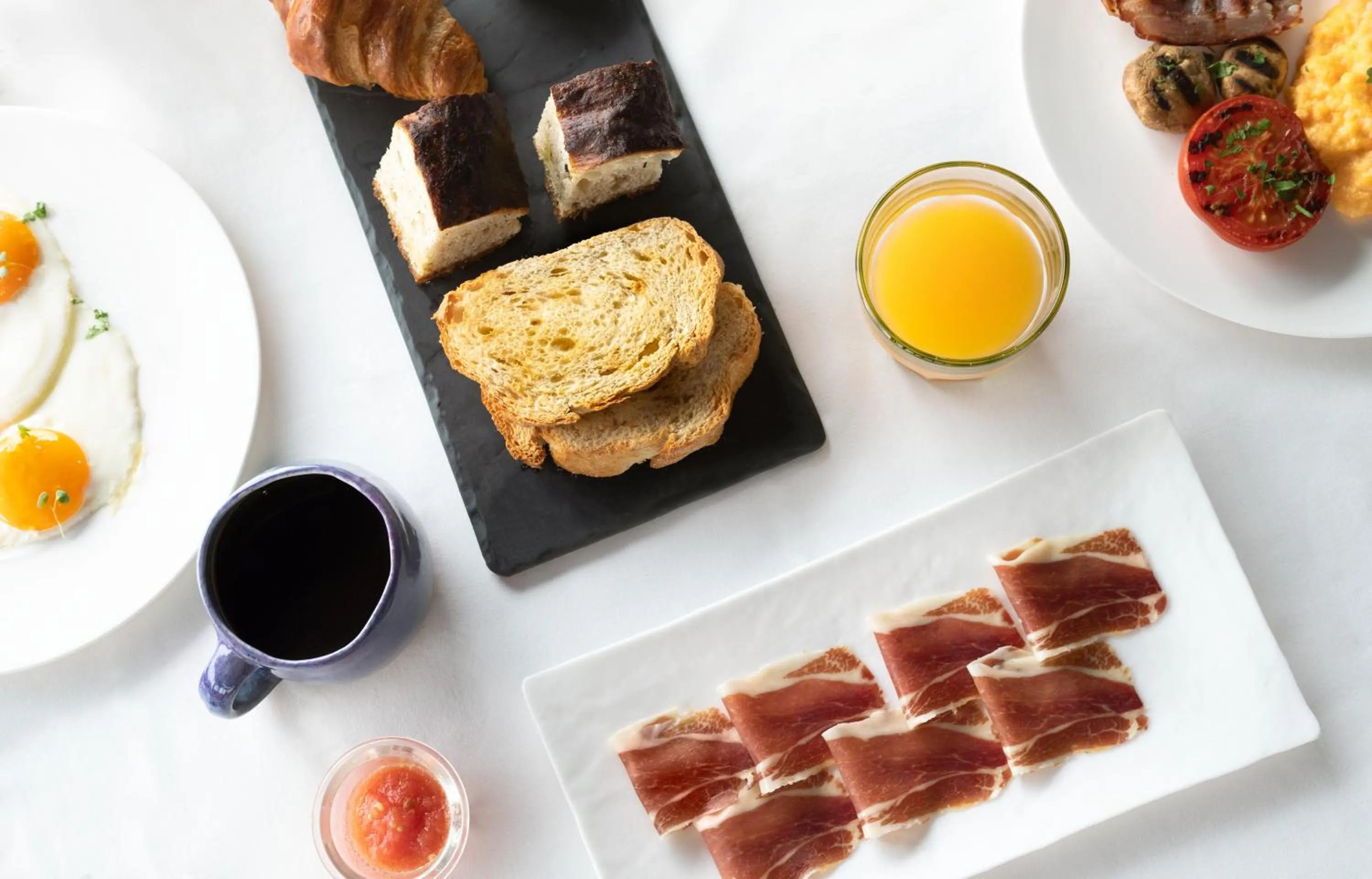 Breakfast in Bohemia Suites & Spa - Adults Only