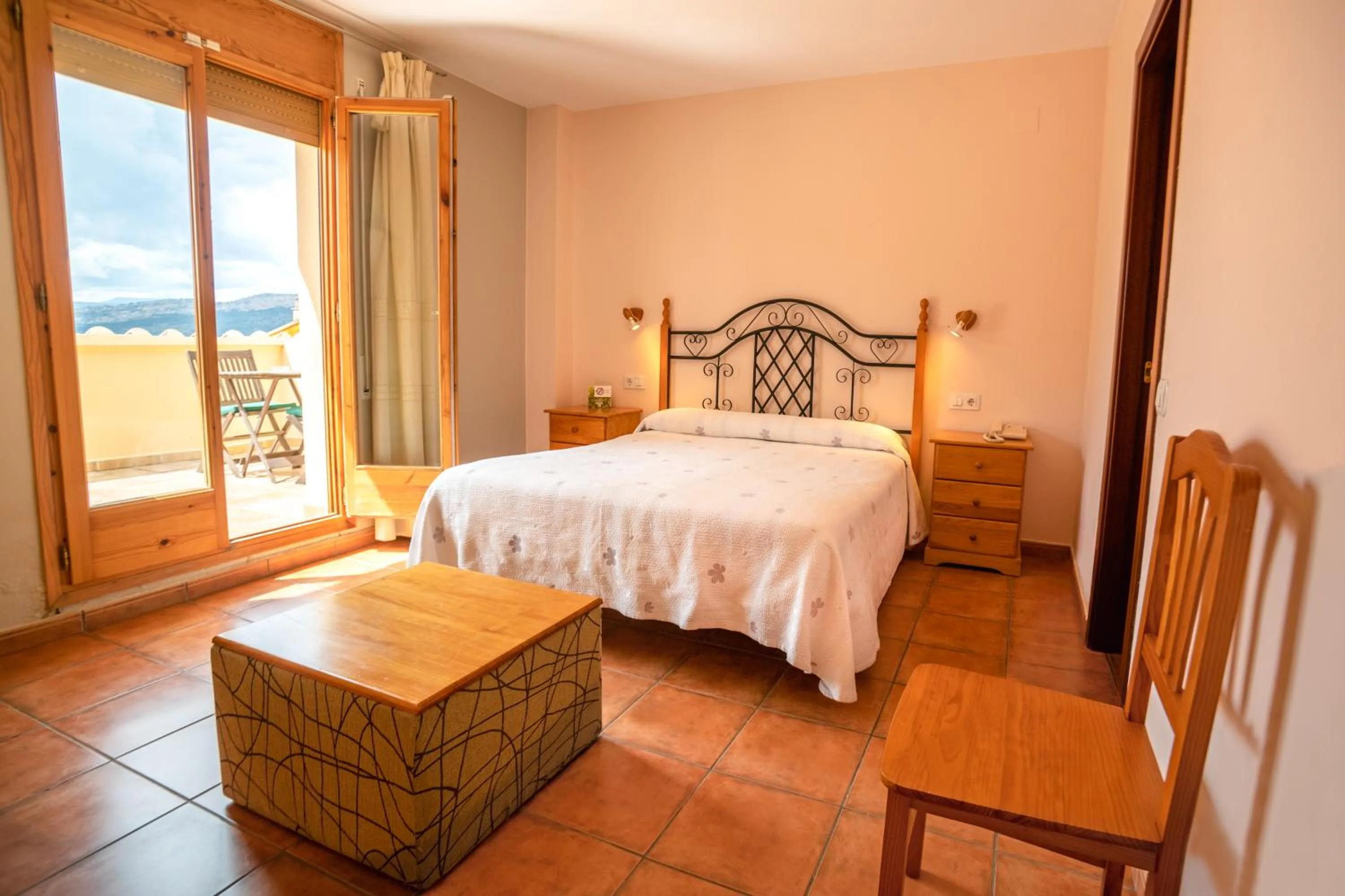 Bed in Hotel Castellote