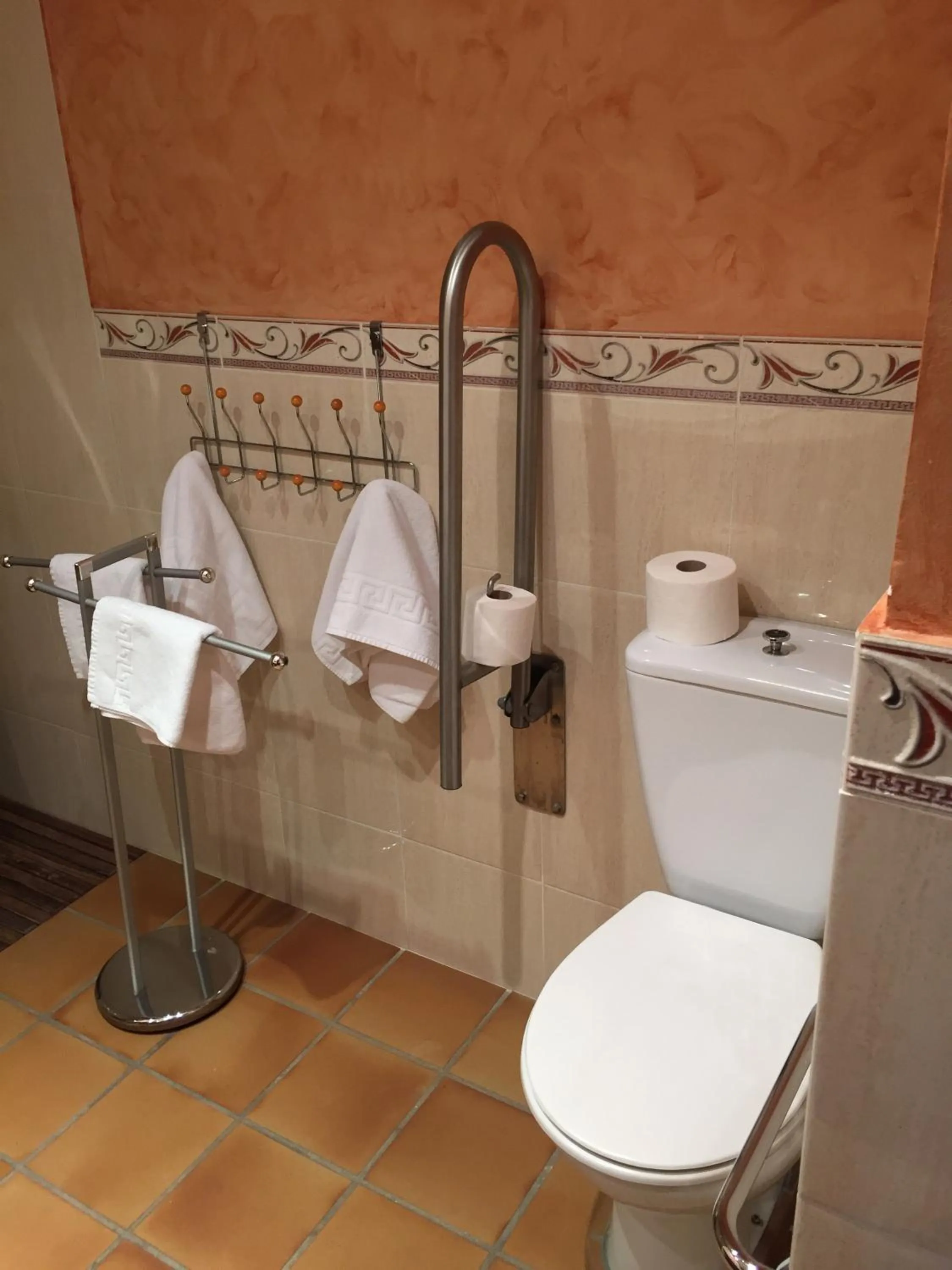 Bathroom in Hotel Castellote