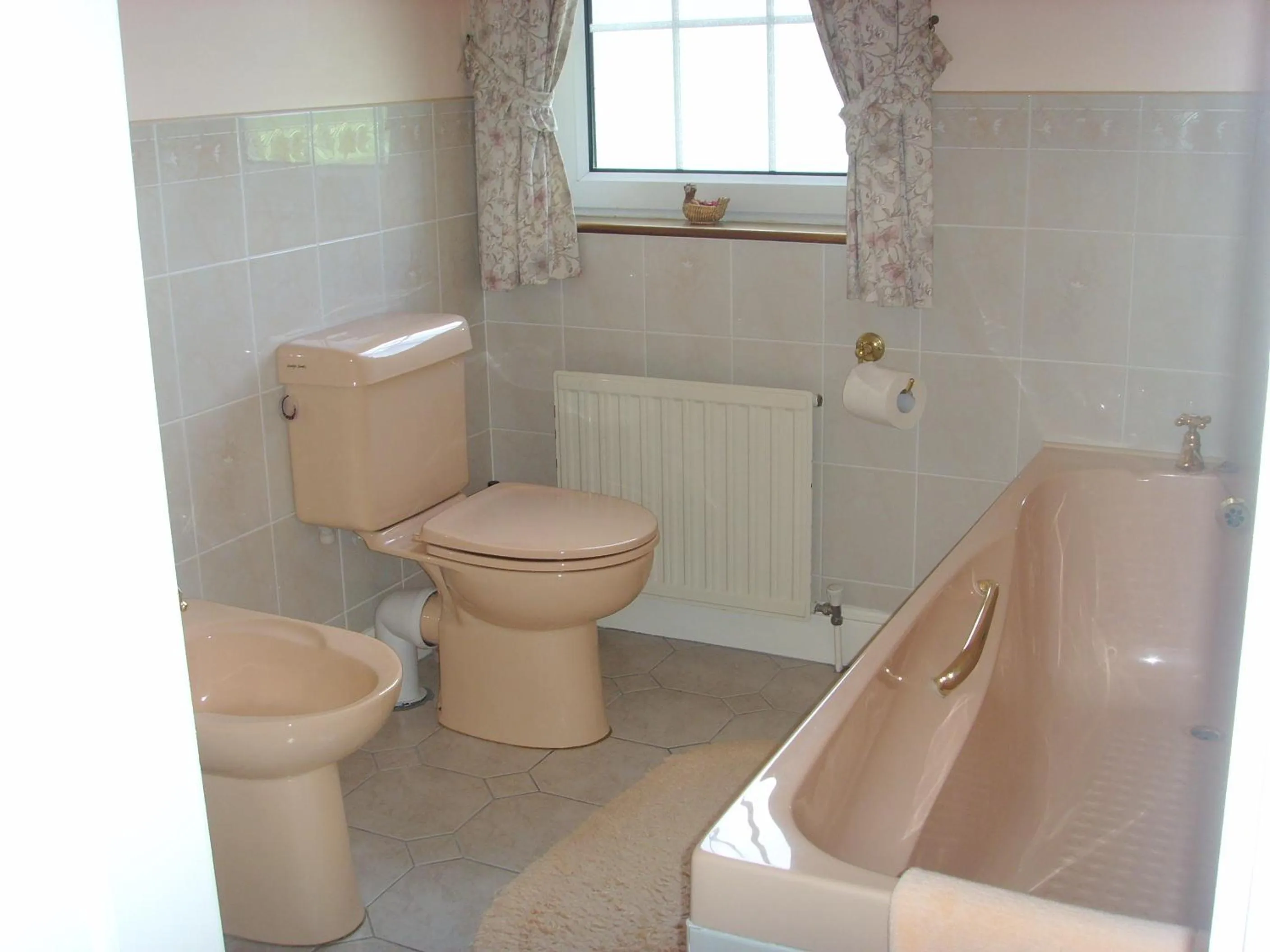 Toilet in Springfield House B&B