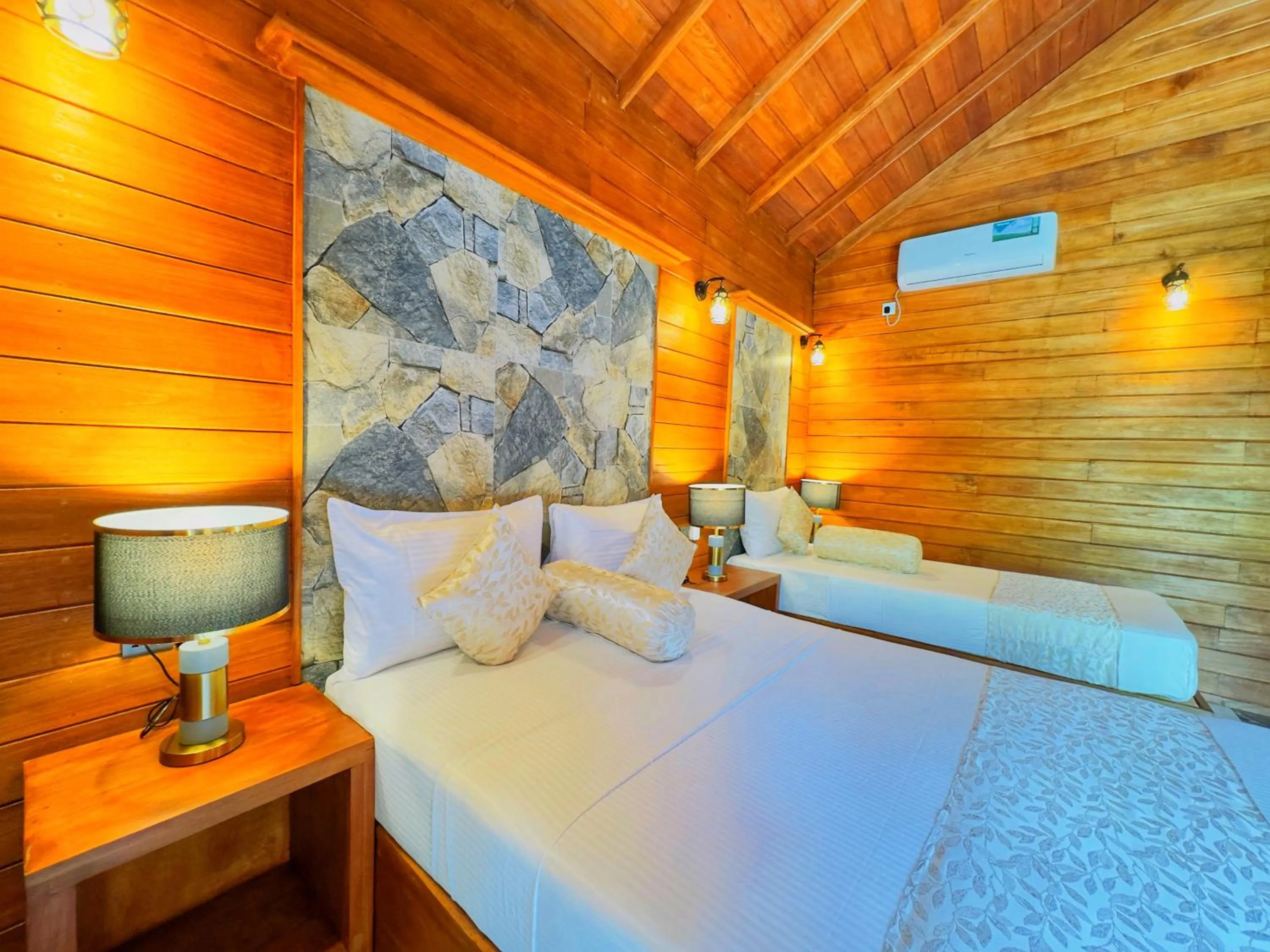 Bed in Palmyra Nature Resort Sigiriya