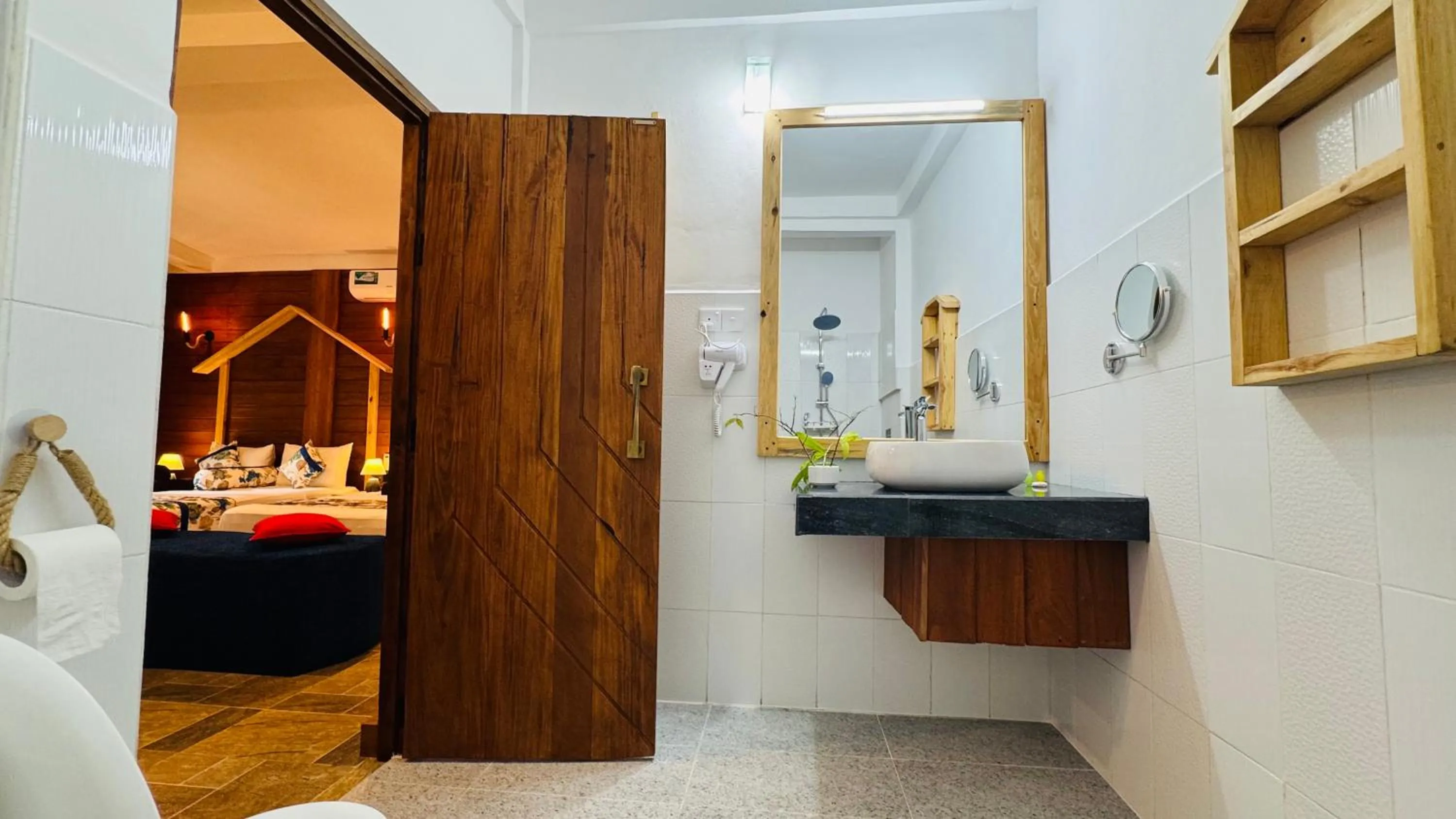 Bed in Palmyra Nature Resort Sigiriya