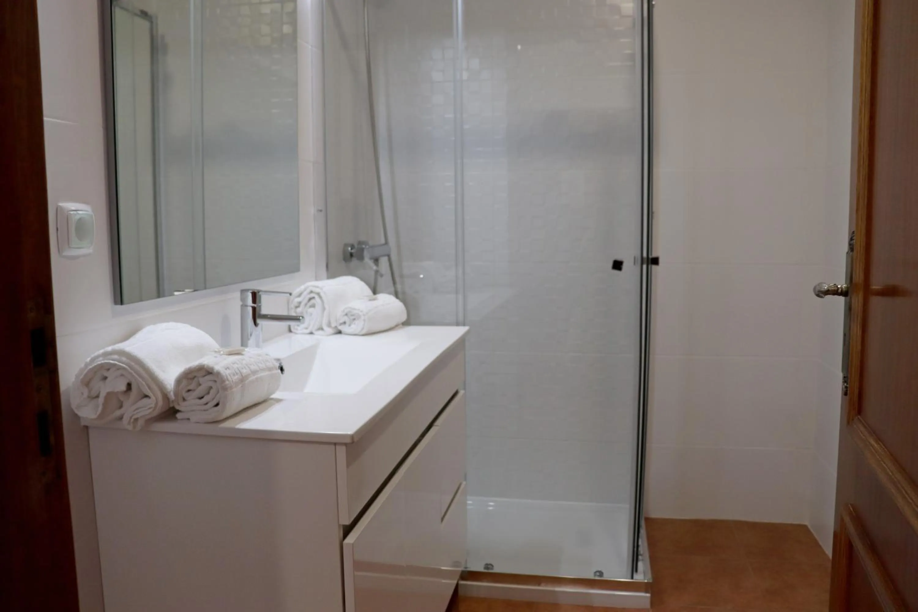 Bathroom in Algardia Marina Parque by Garvetur