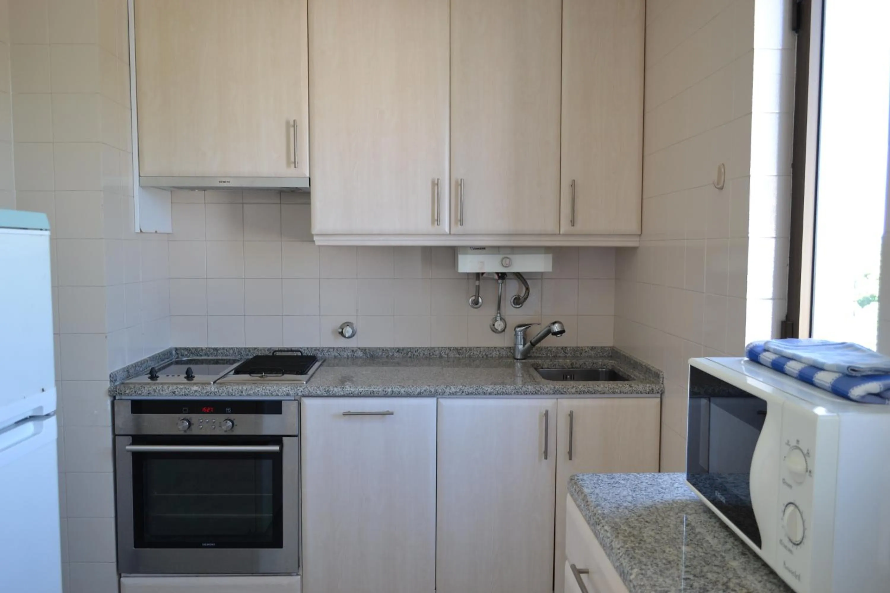 Kitchen or kitchenette in Algardia Marina Parque by Garvetur