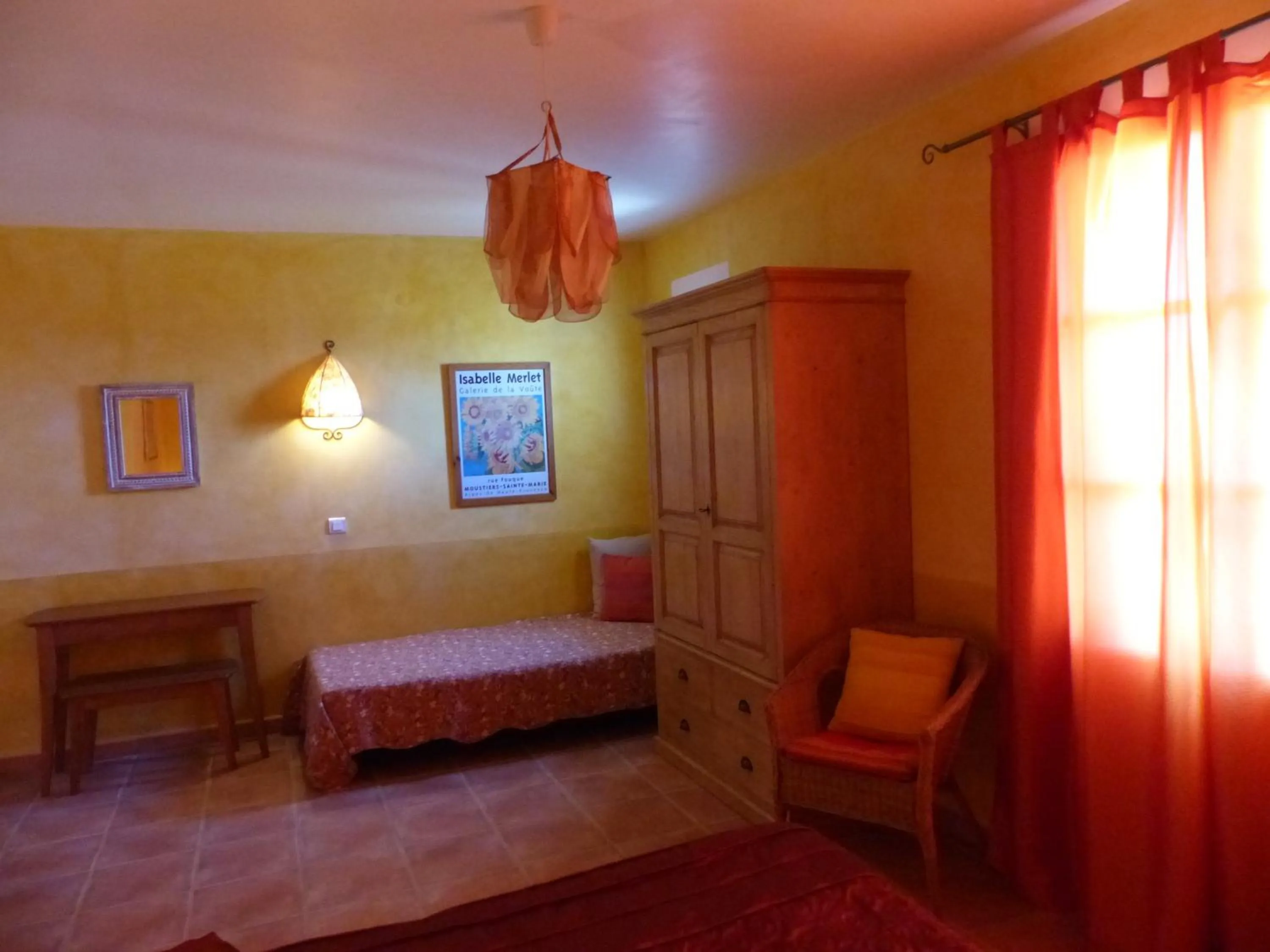 Photo of the whole room, Bed in La Ferme du petit Ségriès Bed and Breakfast