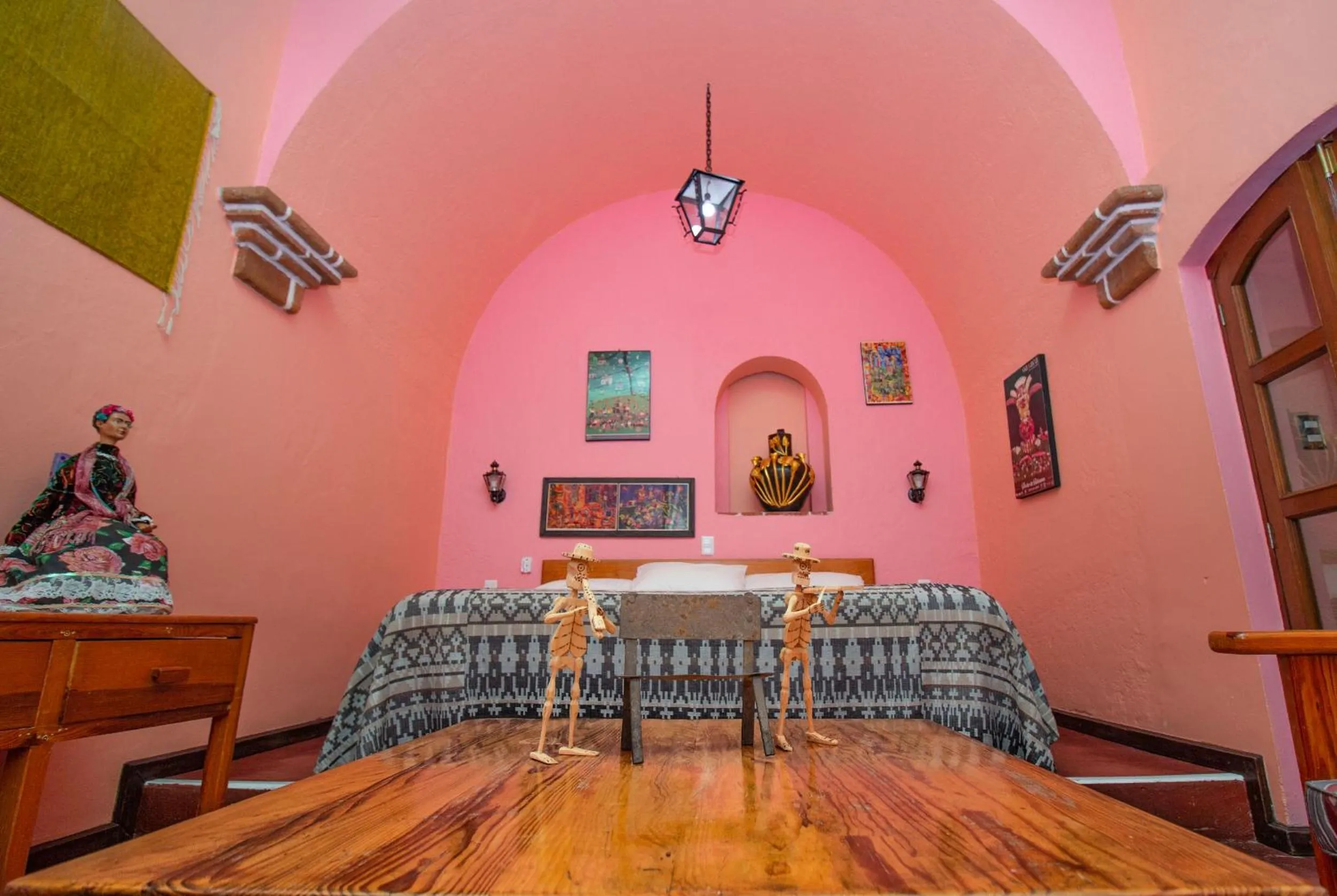 Property building, Bed in Hotel Las Golondrinas