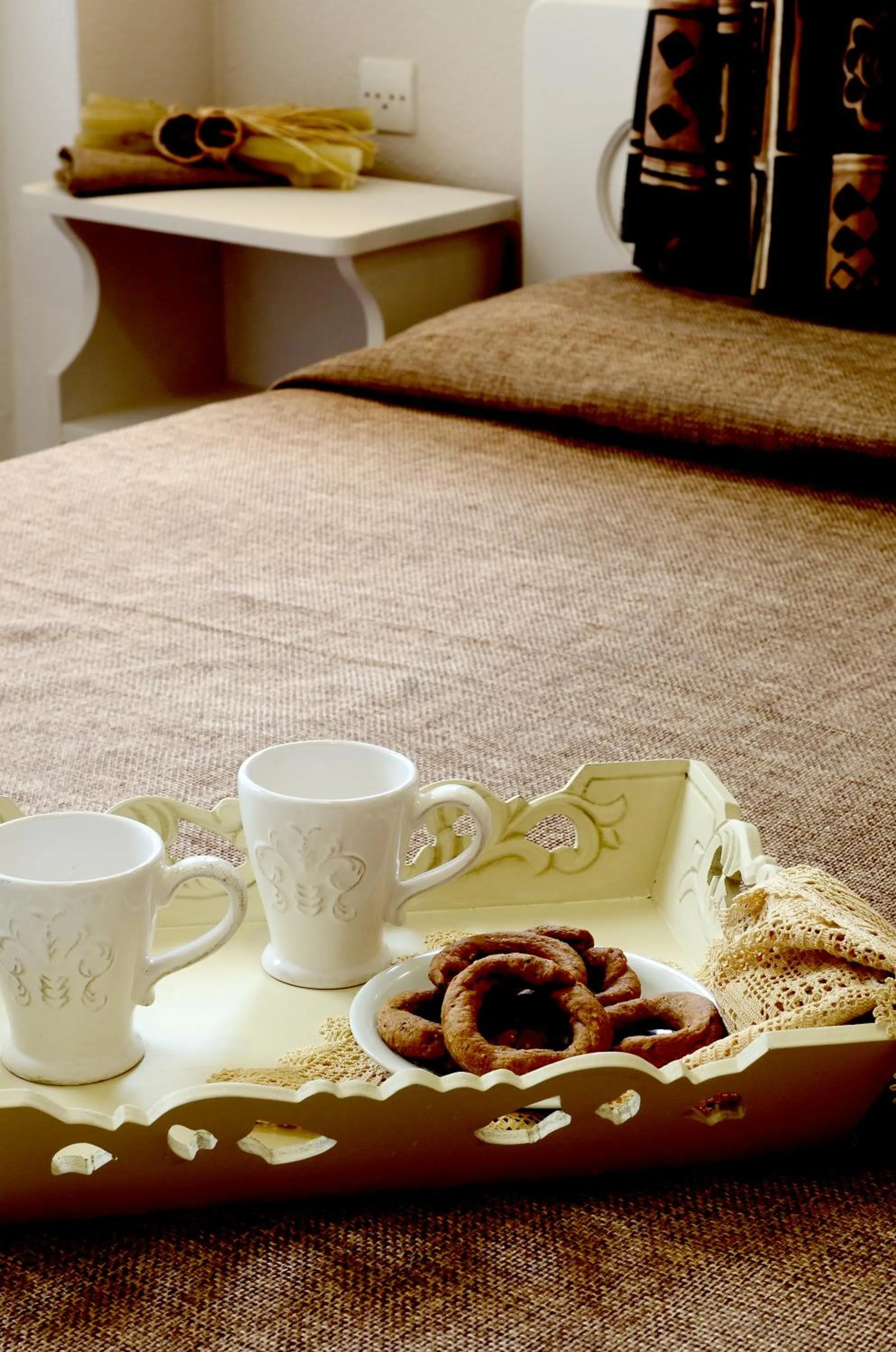 Bed in Golden Apartments