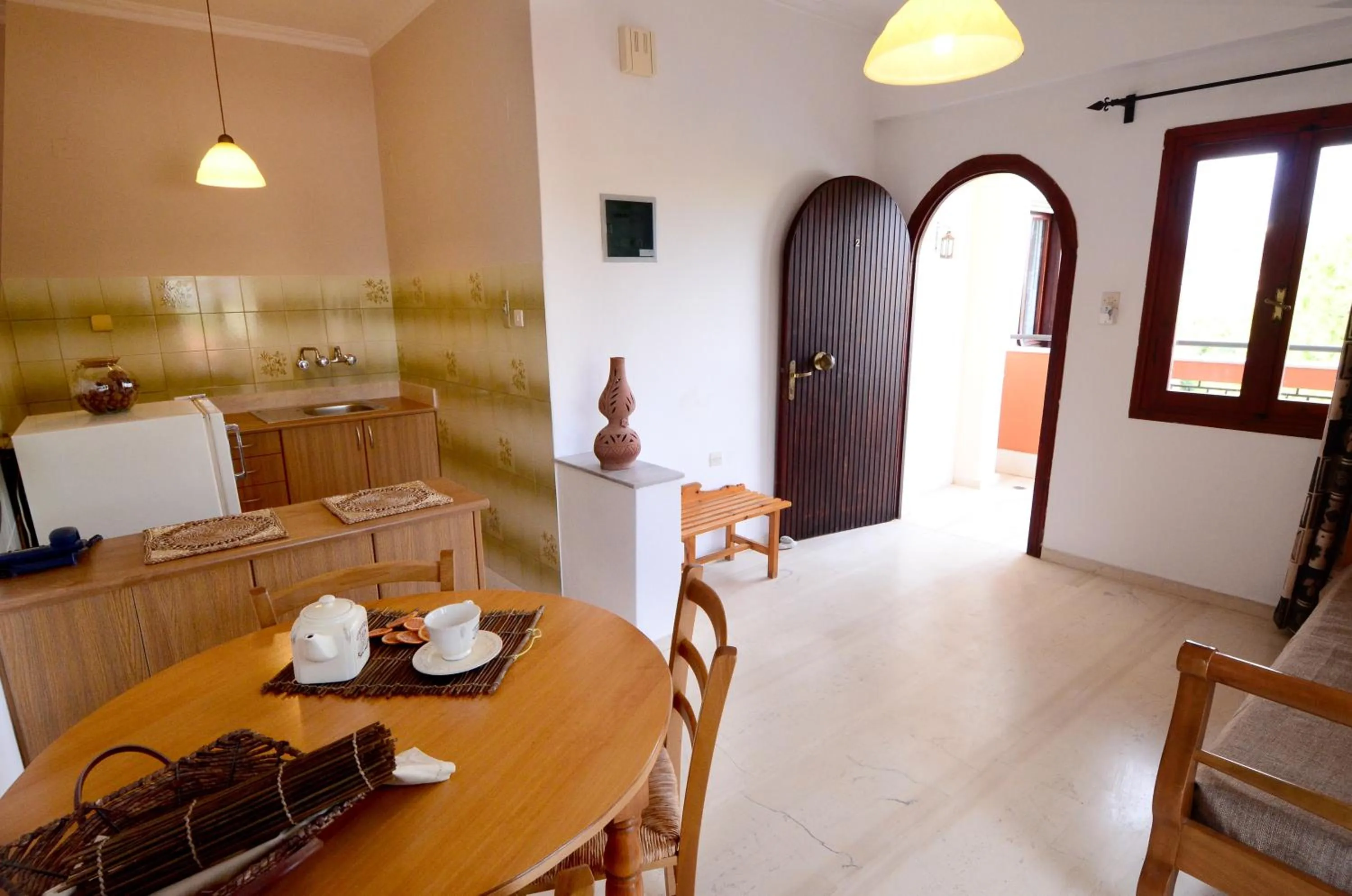 Kitchen or kitchenette in Golden Apartments