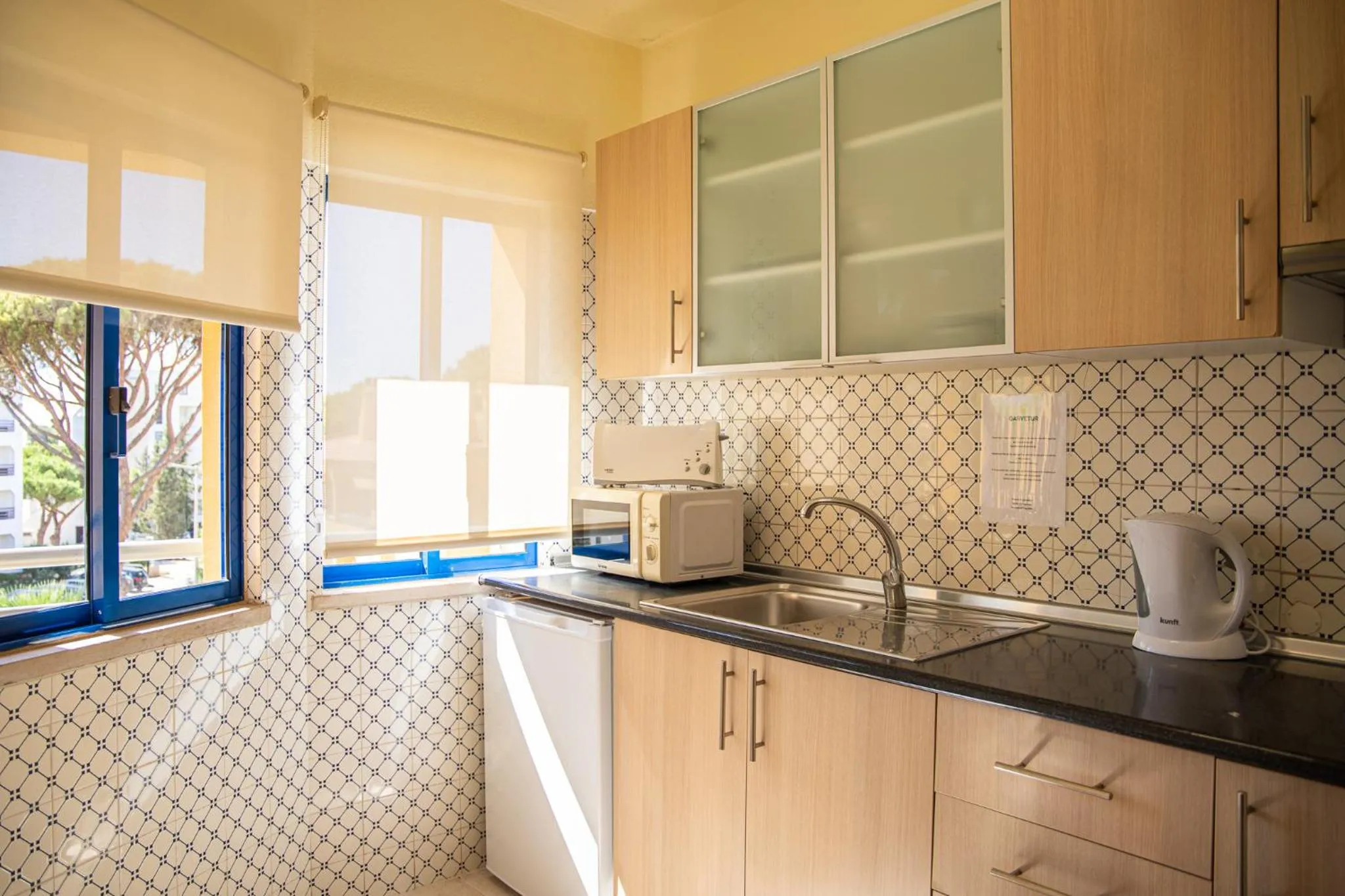 kitchen in Rio by Garvetur