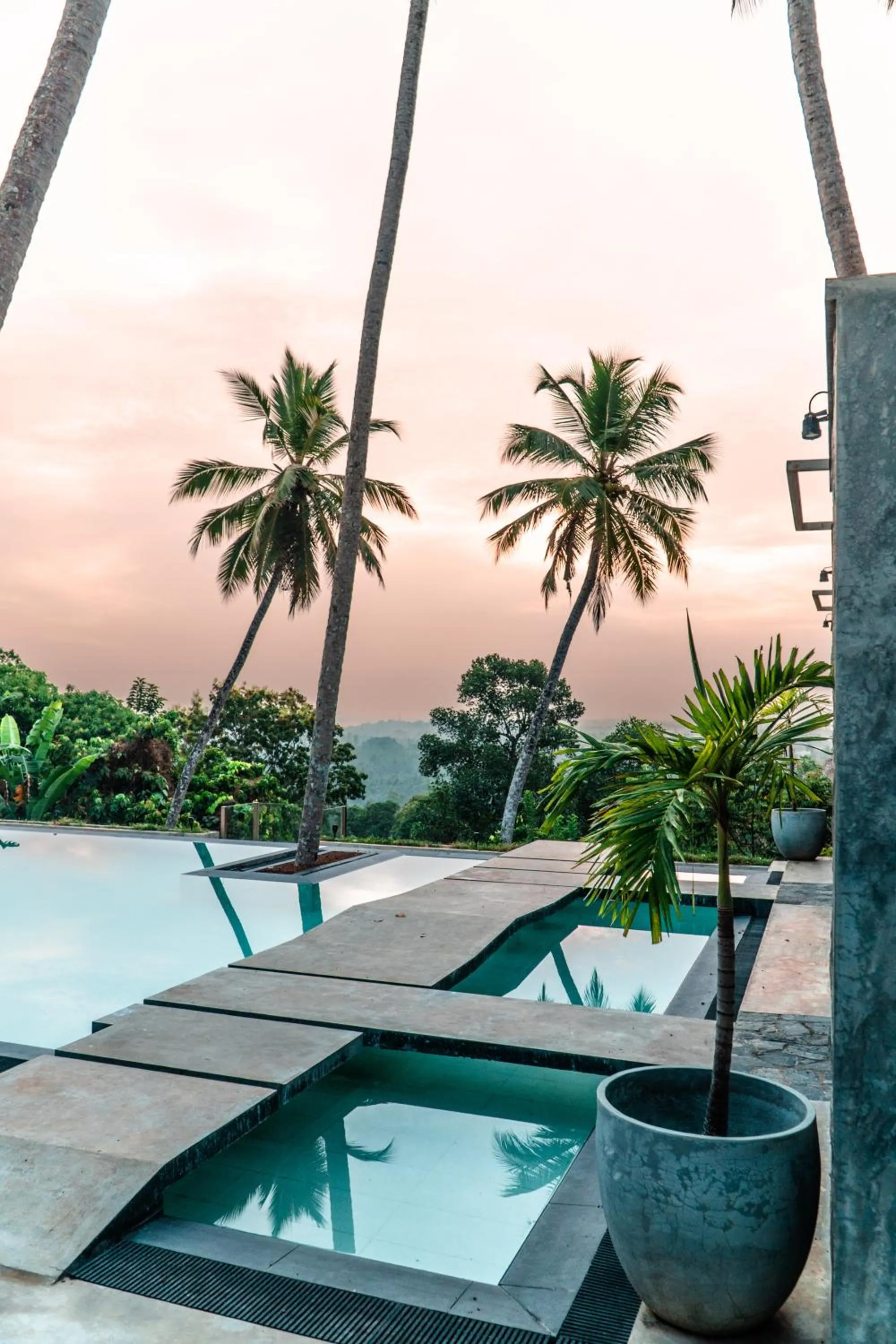 Swimming pool in Tabula Rasa Resort & Spa