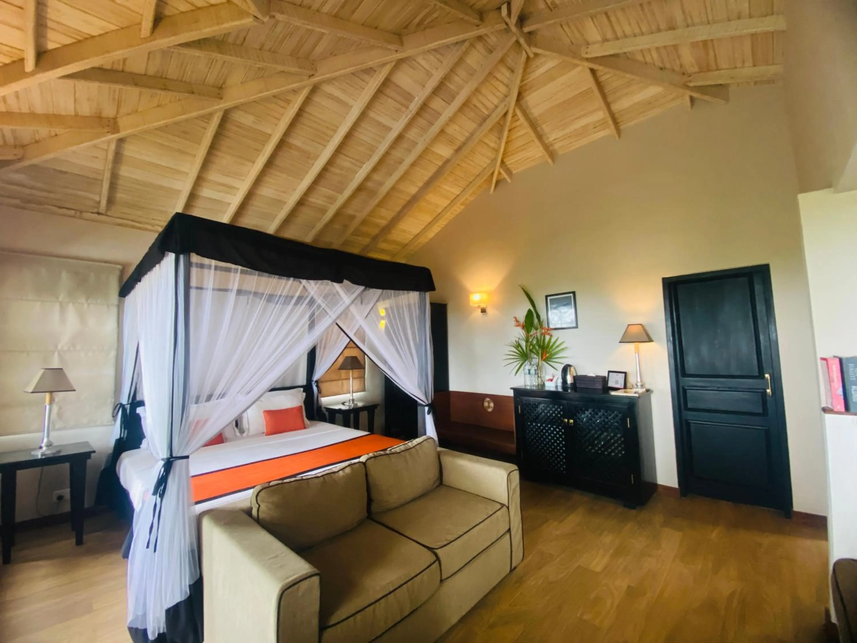 Bed in Tabula Rasa Resort & Spa