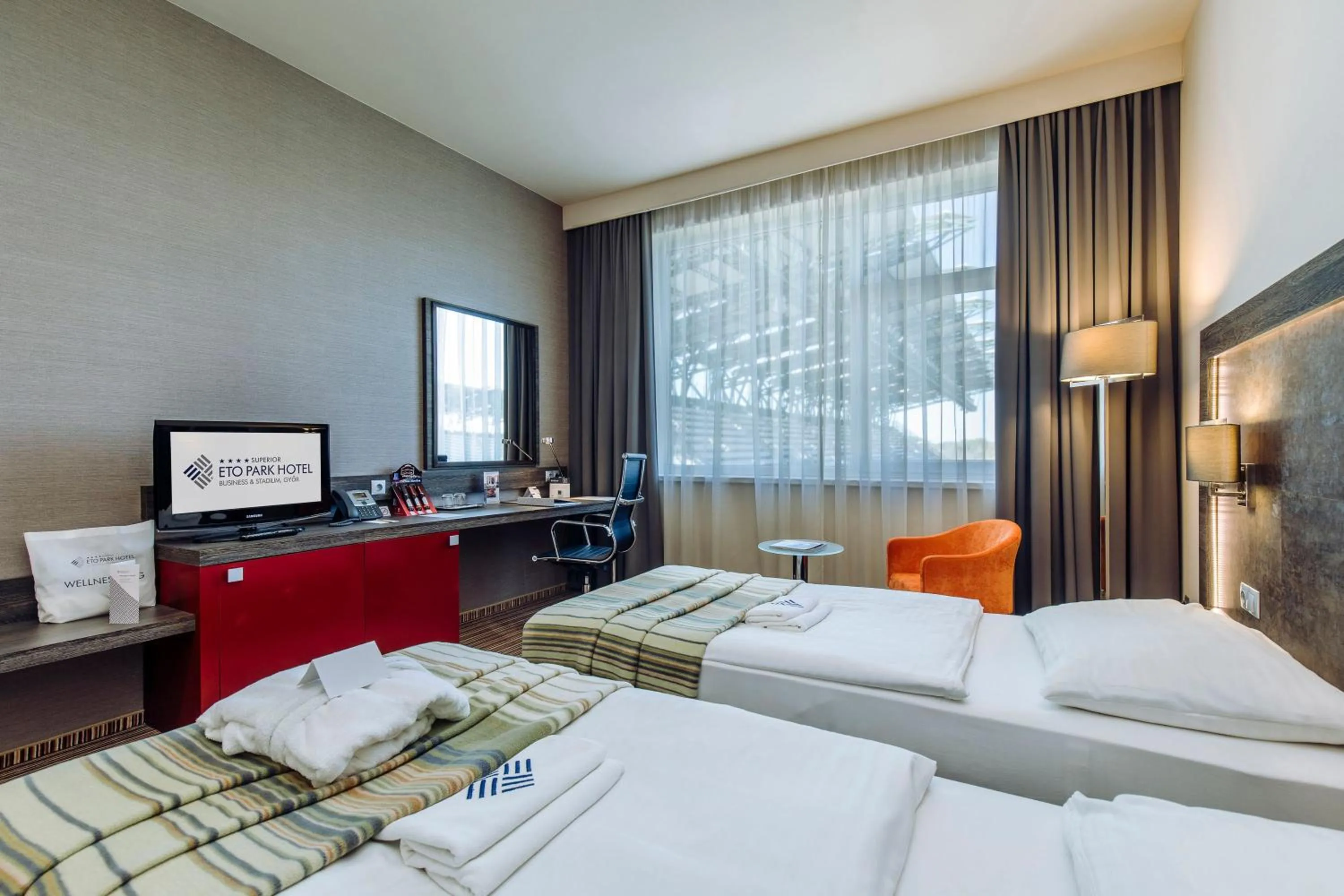 Bed in ETO Park Hotel Business & Stadium