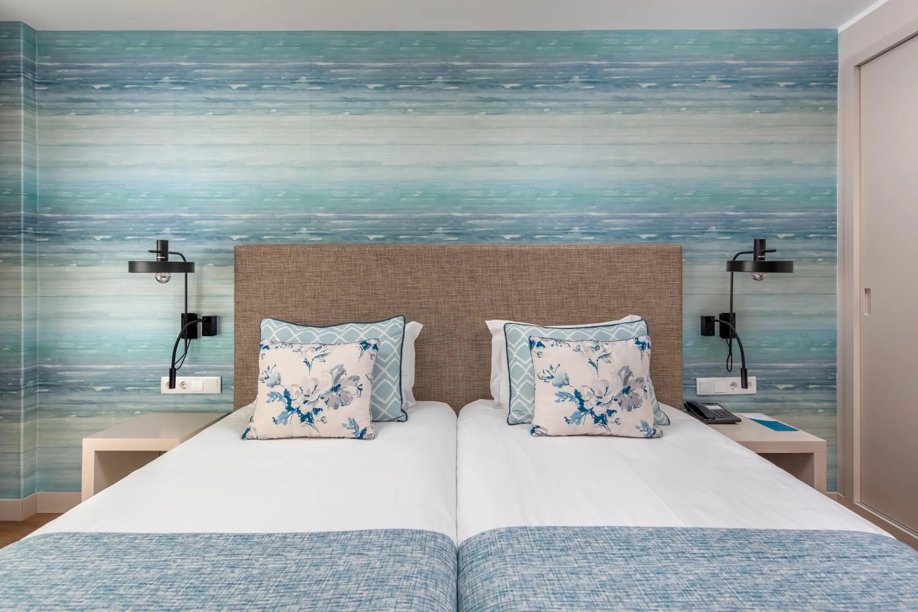 Bedroom, Bed in Hotel Marina Rio