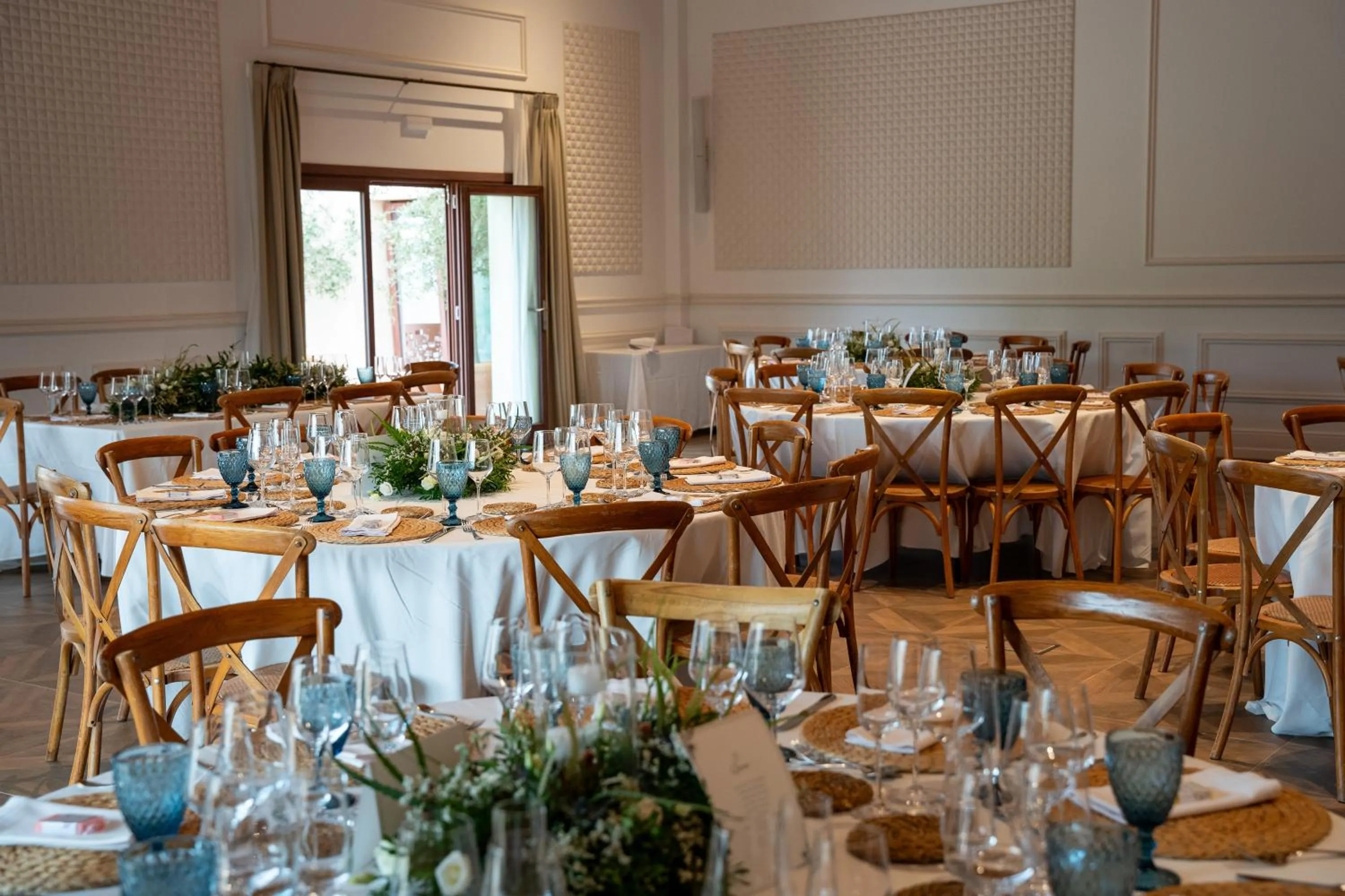 Food and drinks in Aumallia Hotel & Spa