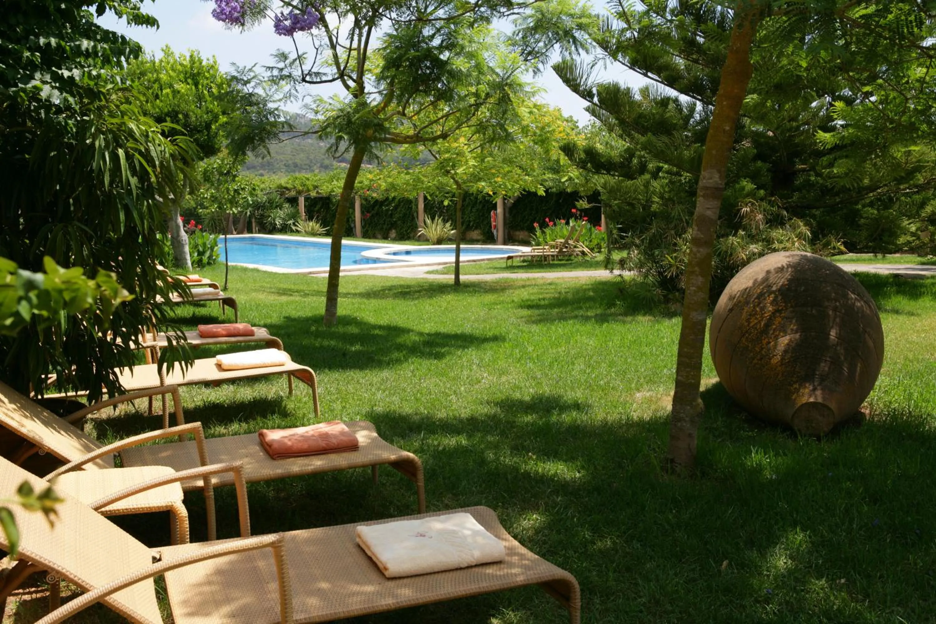 Garden in Aumallia Hotel & Spa